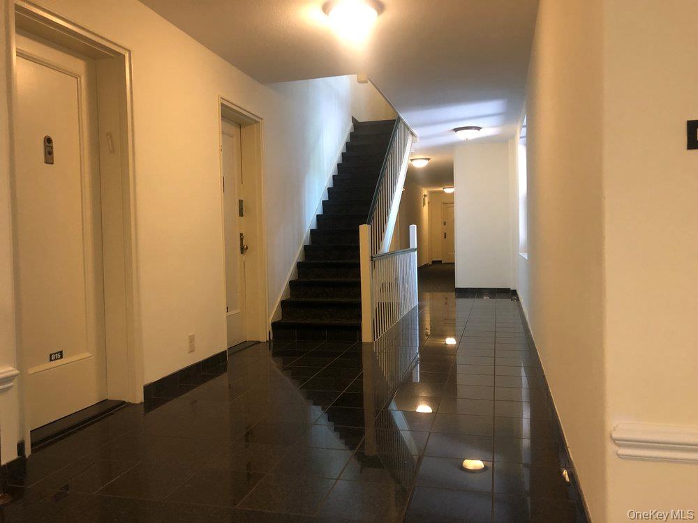 15 Canterbury, Unit C-13 photo 5