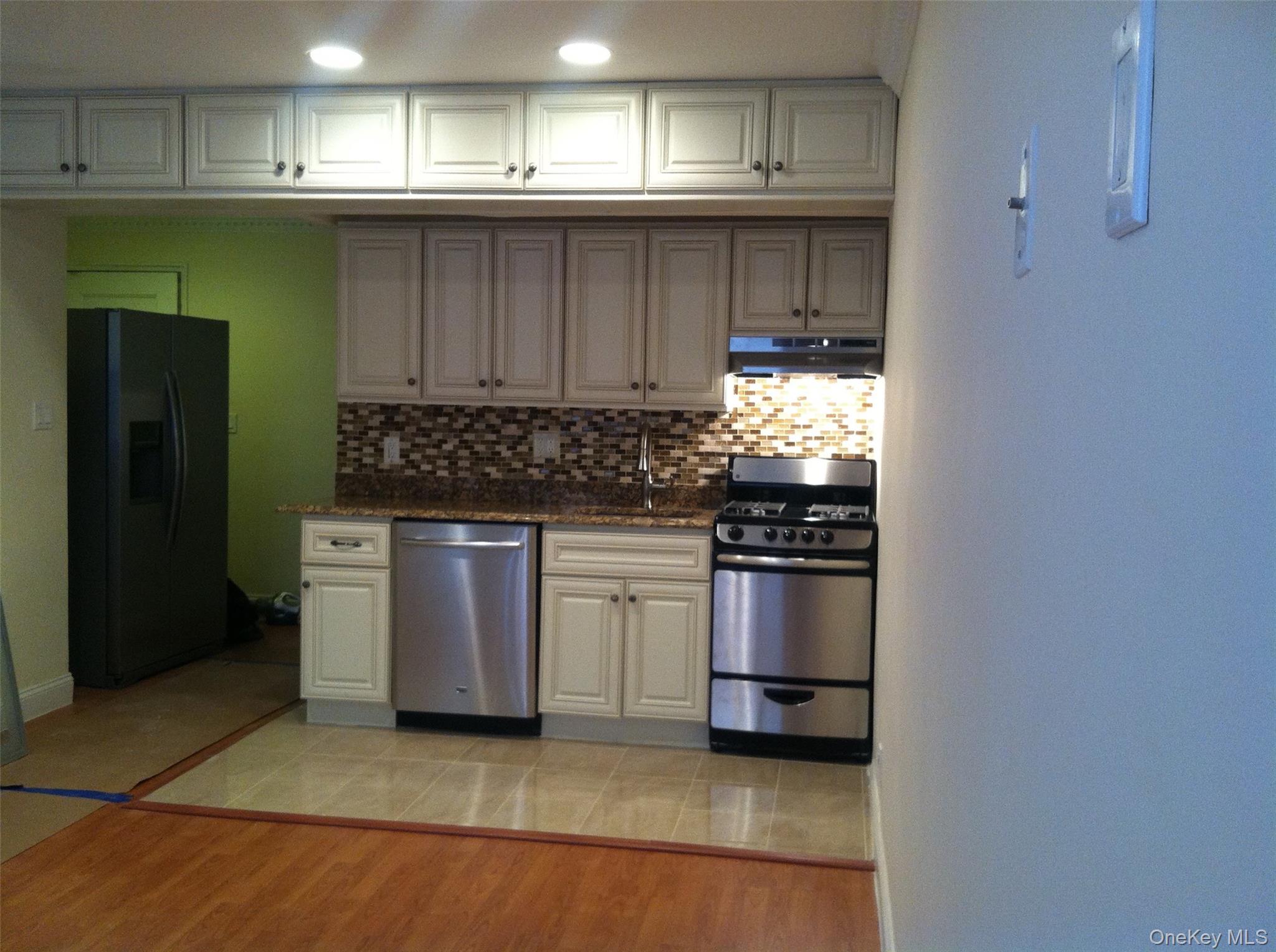 15 Canterbury, Unit C-13 photo 12