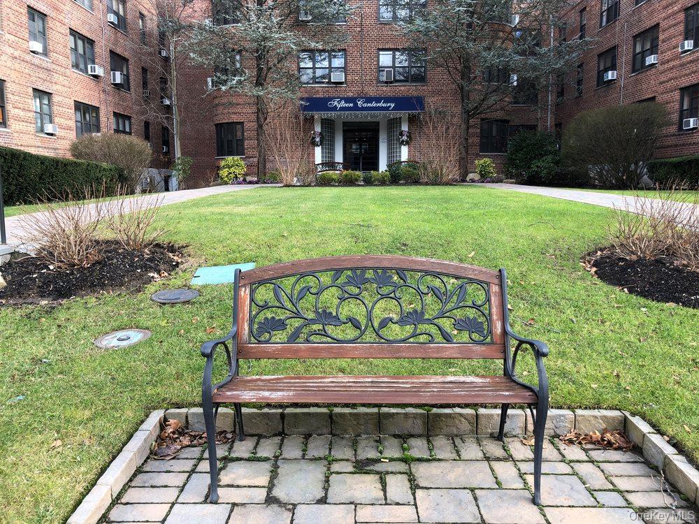 15 Canterbury, Unit C-13 photo 3