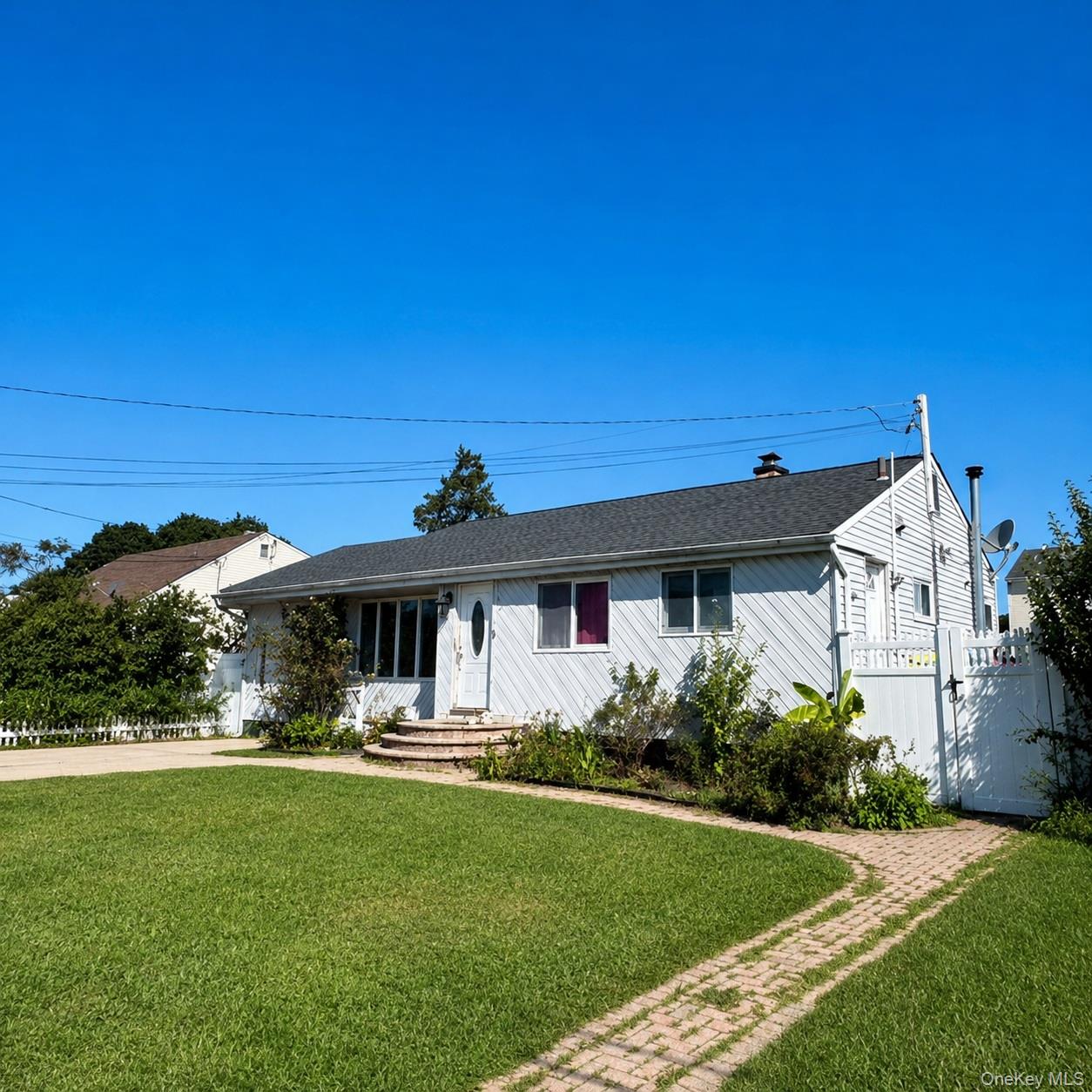11 Franklin Street – For Sale photo 2