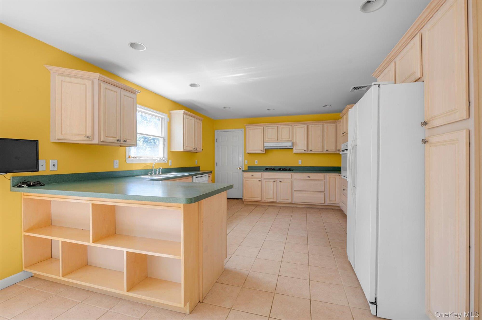 20 Rhame Avenue – For Sale photo 10