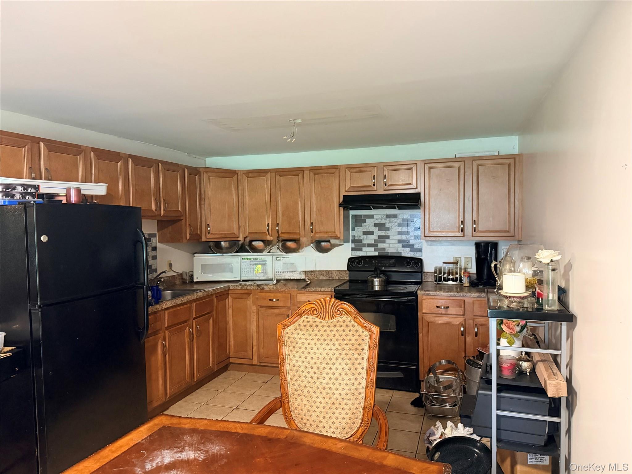 14 Clark Lane – For Sale photo 42
