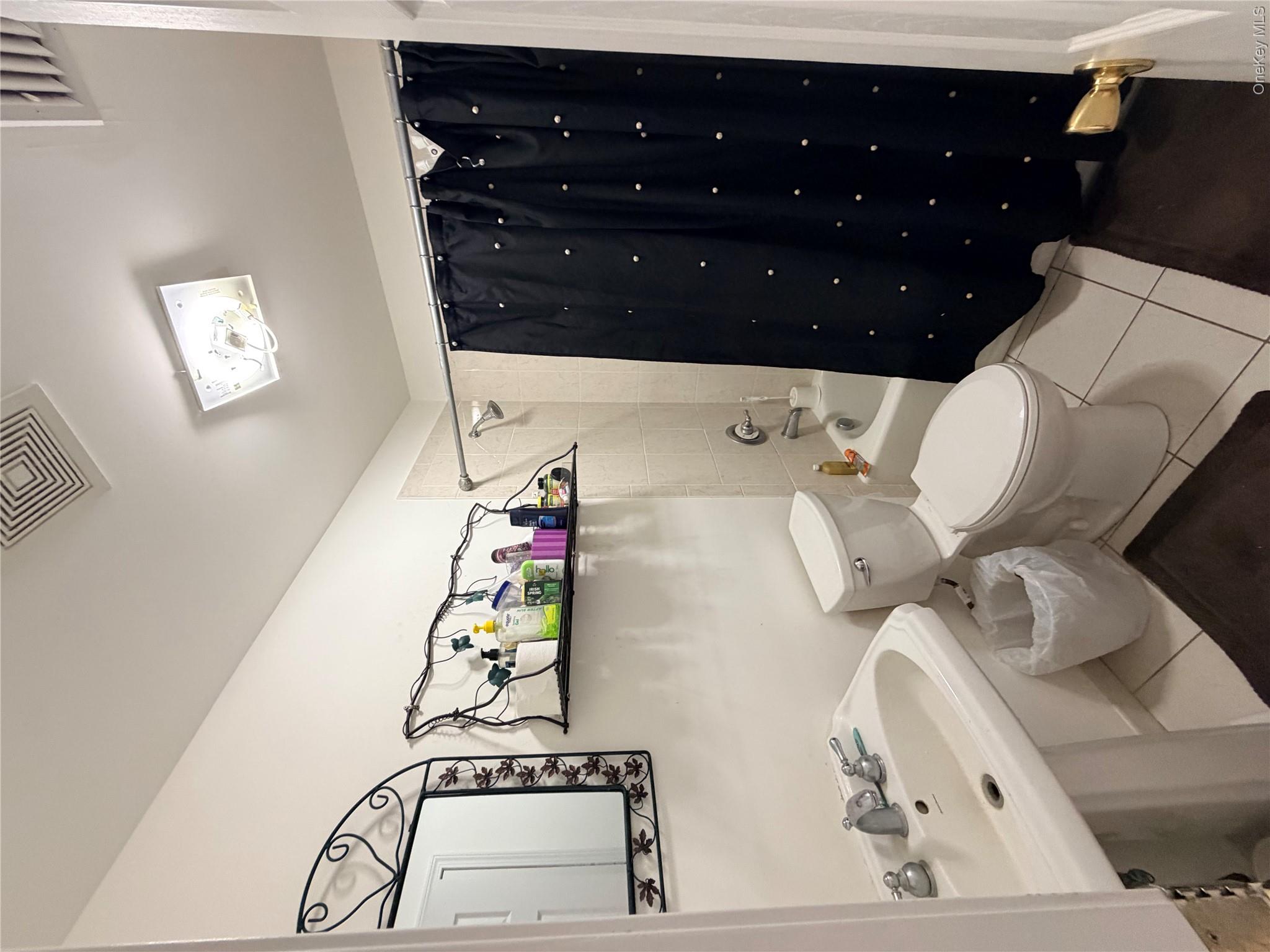 14 Clark Lane – For Sale photo 36