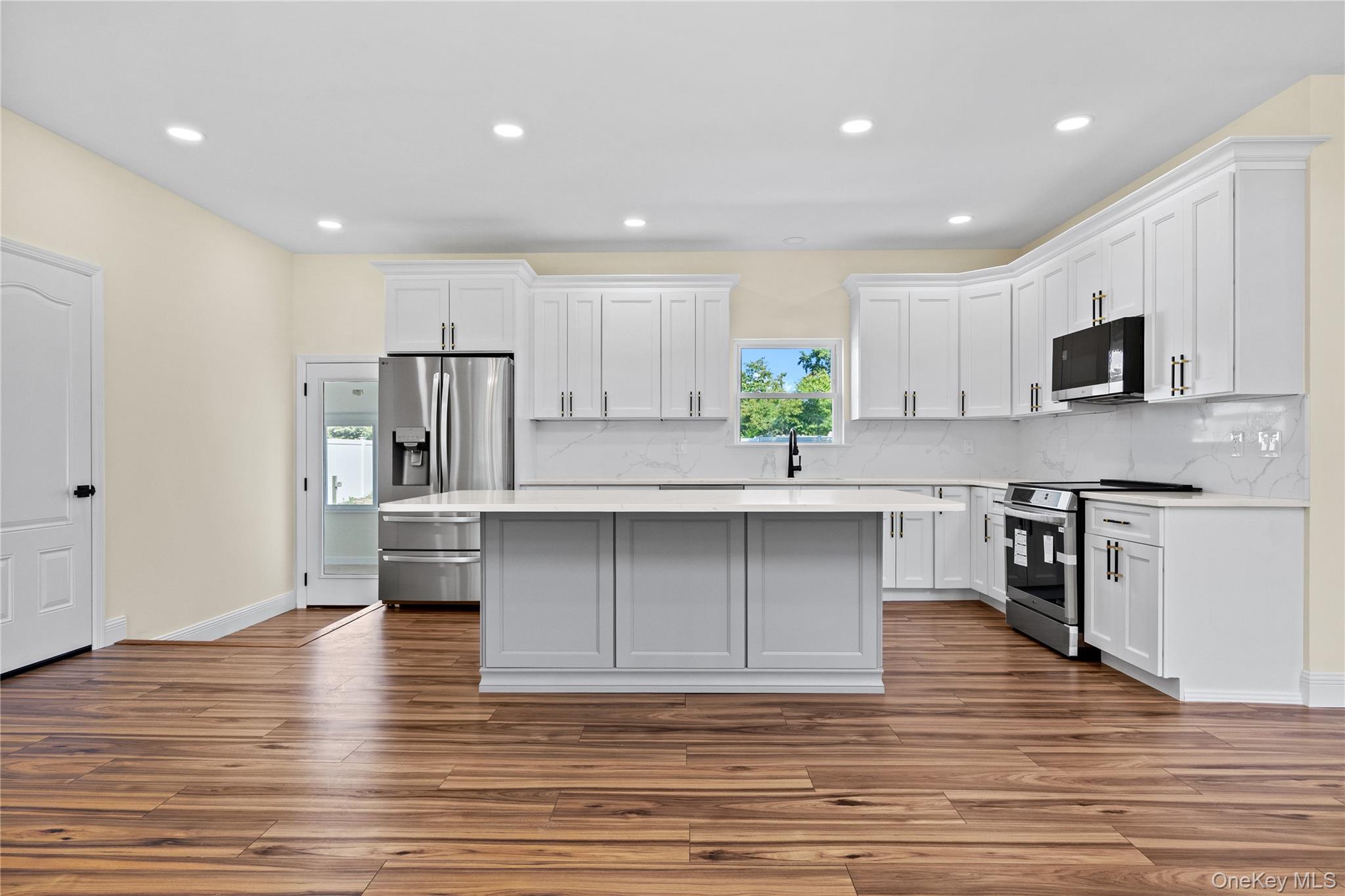 37 Gladstone Avenue – For Sale photo 7