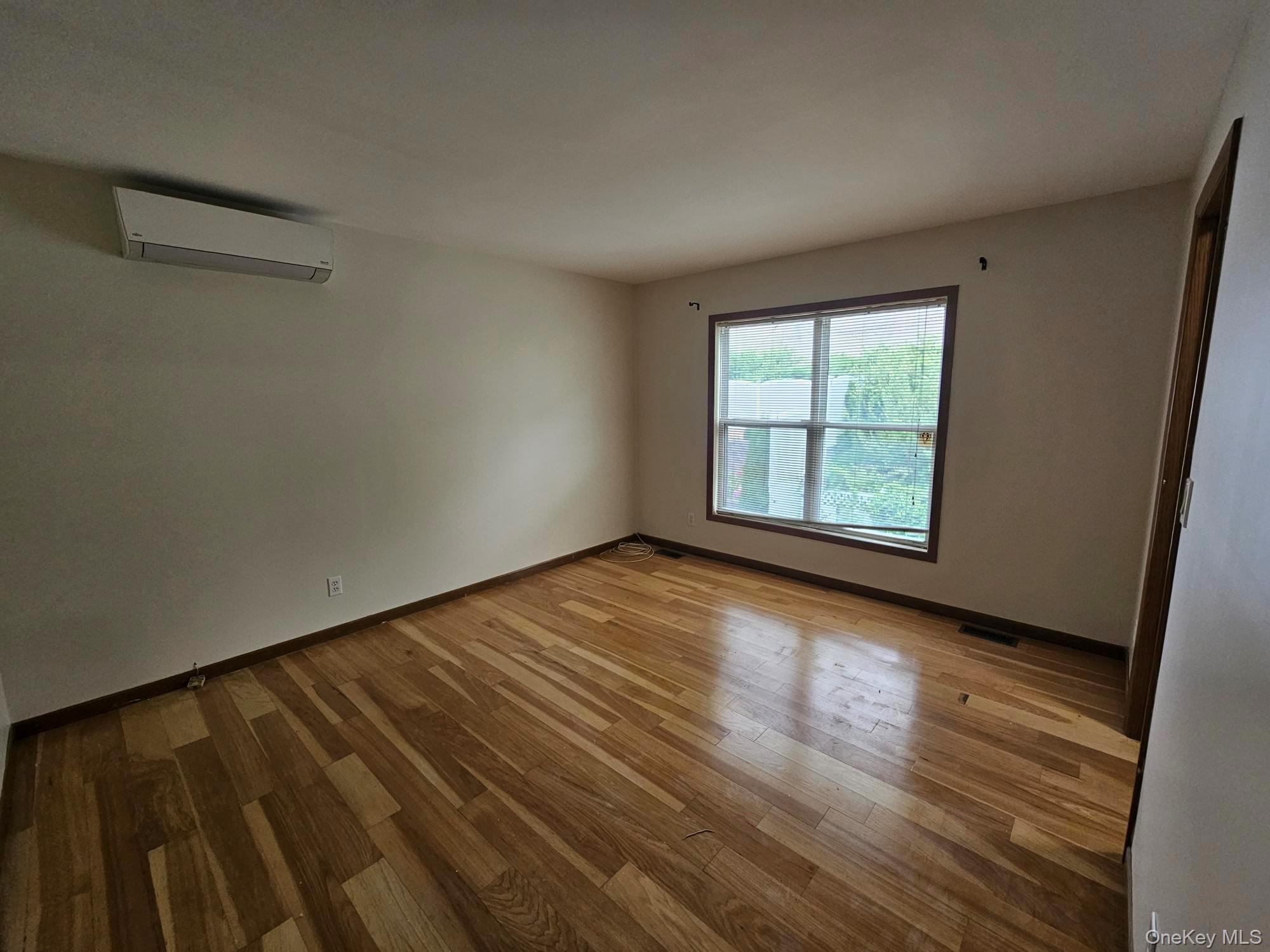49 Beechwood Avenue – For Rent photo 13