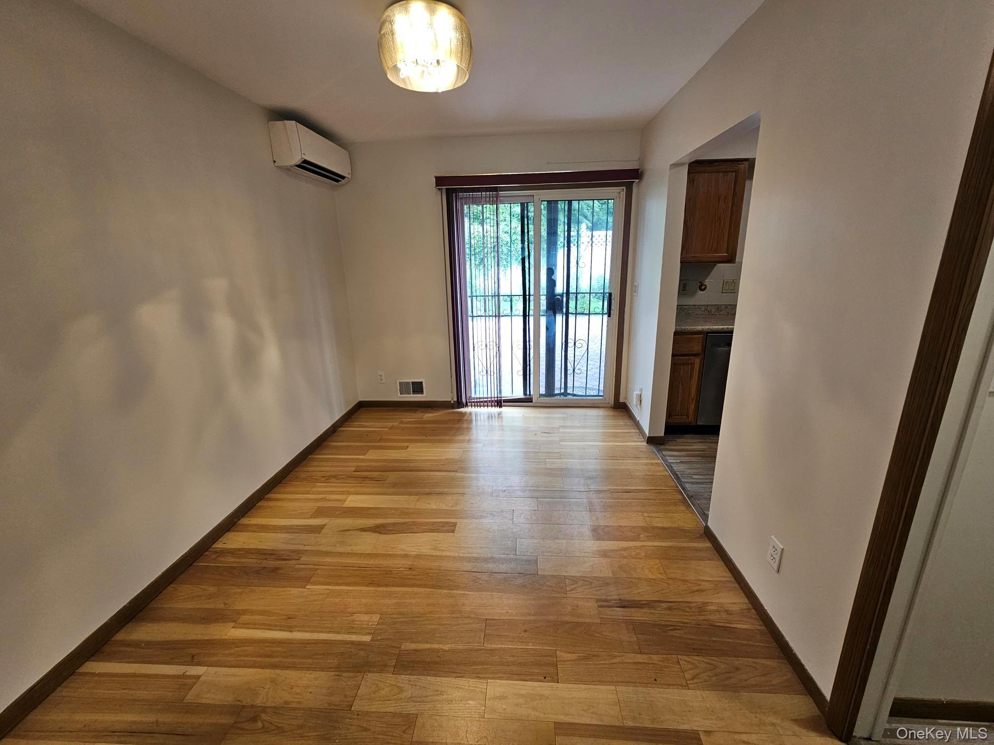 49 Beechwood Avenue – For Rent photo 4