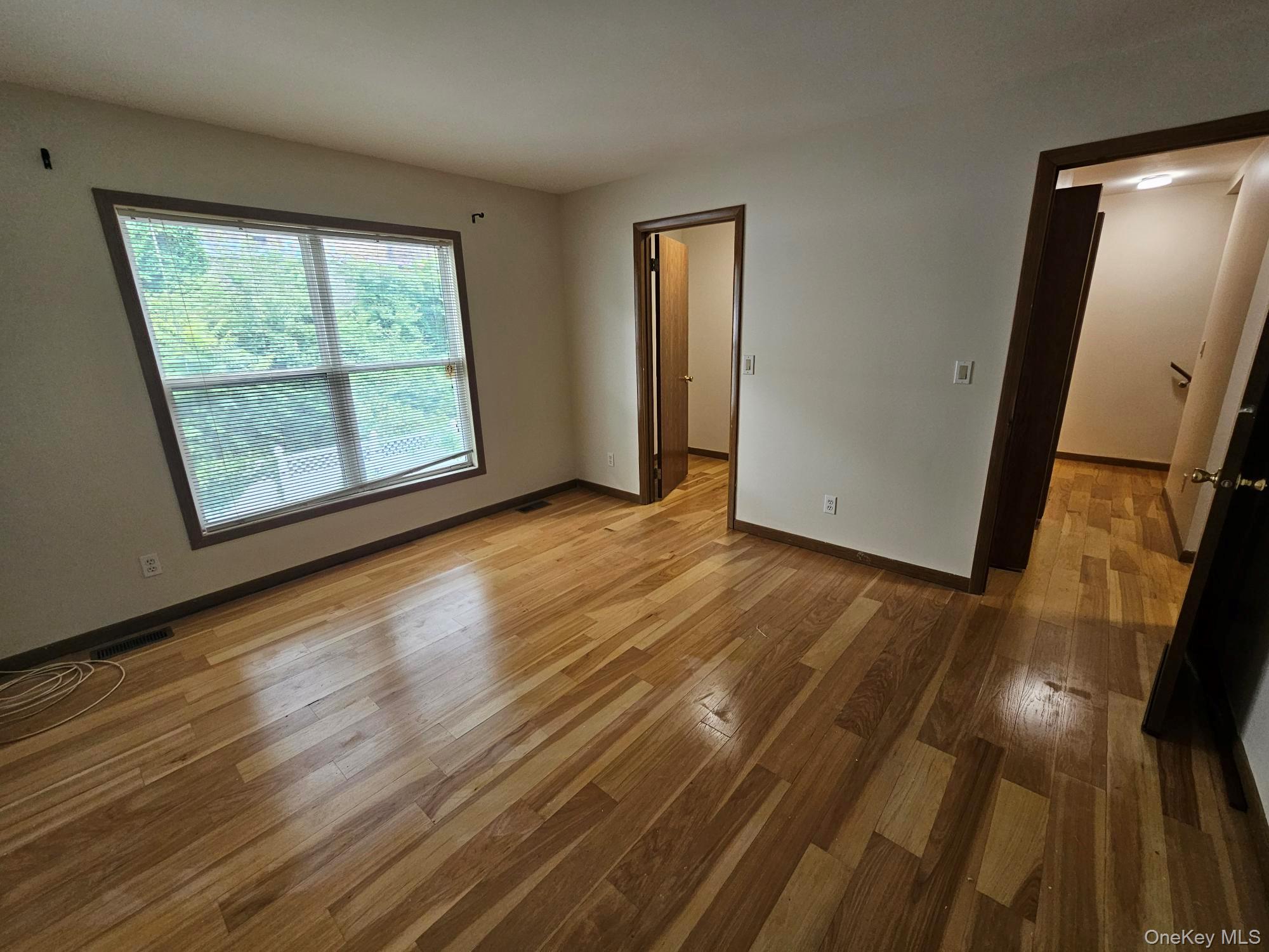 49 Beechwood Avenue – For Rent photo 11