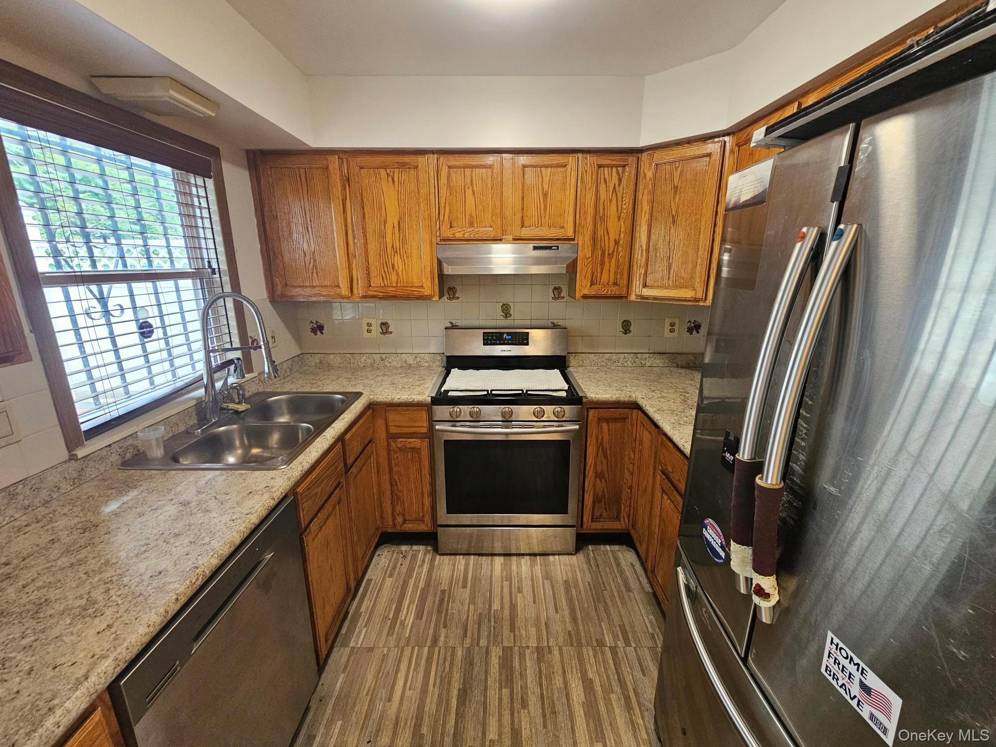 49 Beechwood Avenue – For Rent photo 7