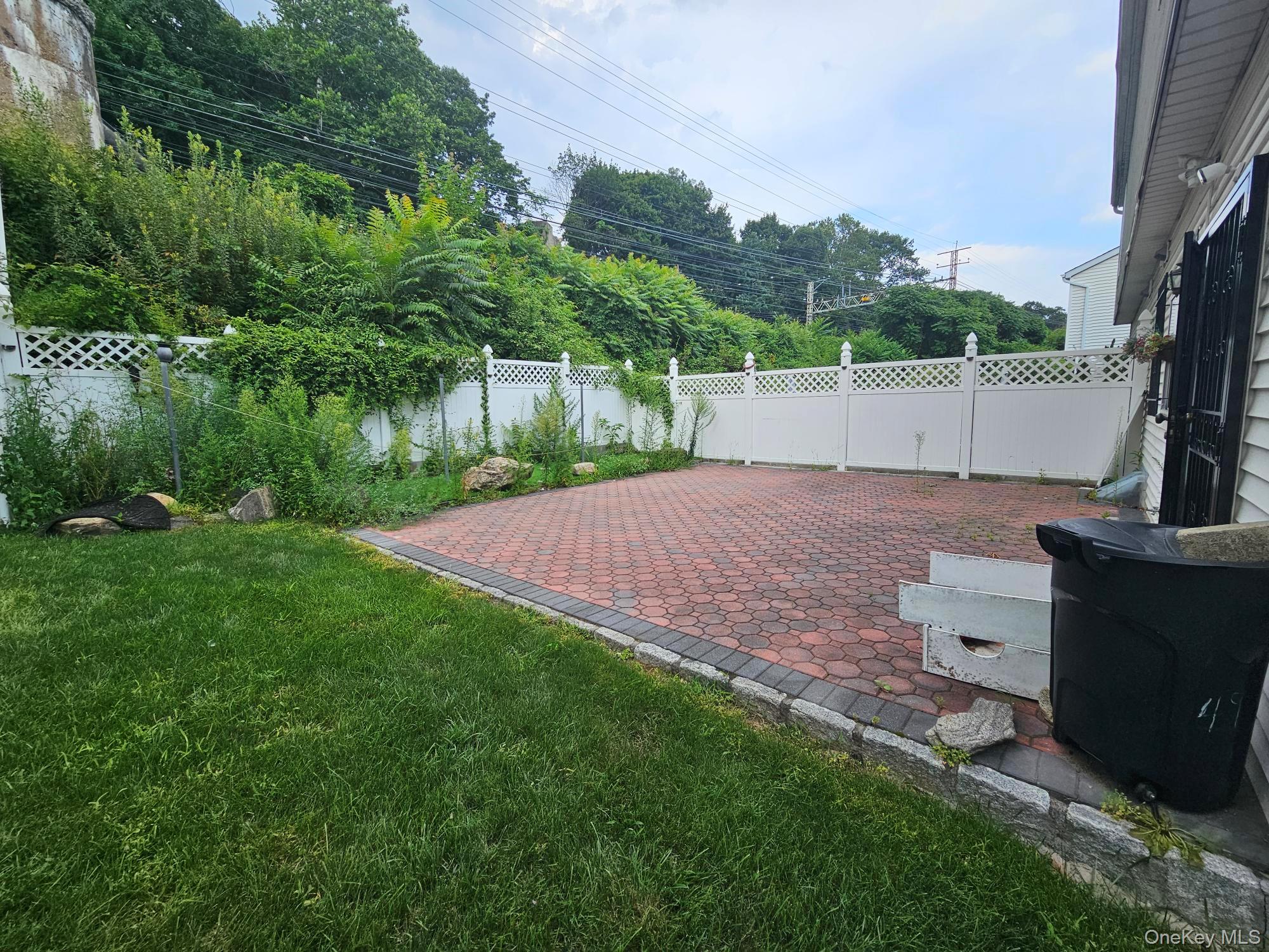 49 Beechwood Avenue – For Rent photo 17