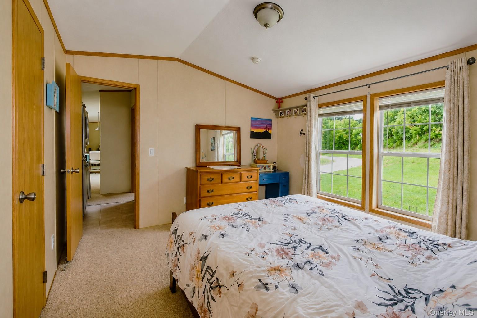 200 Willow Street – For Sale photo 8