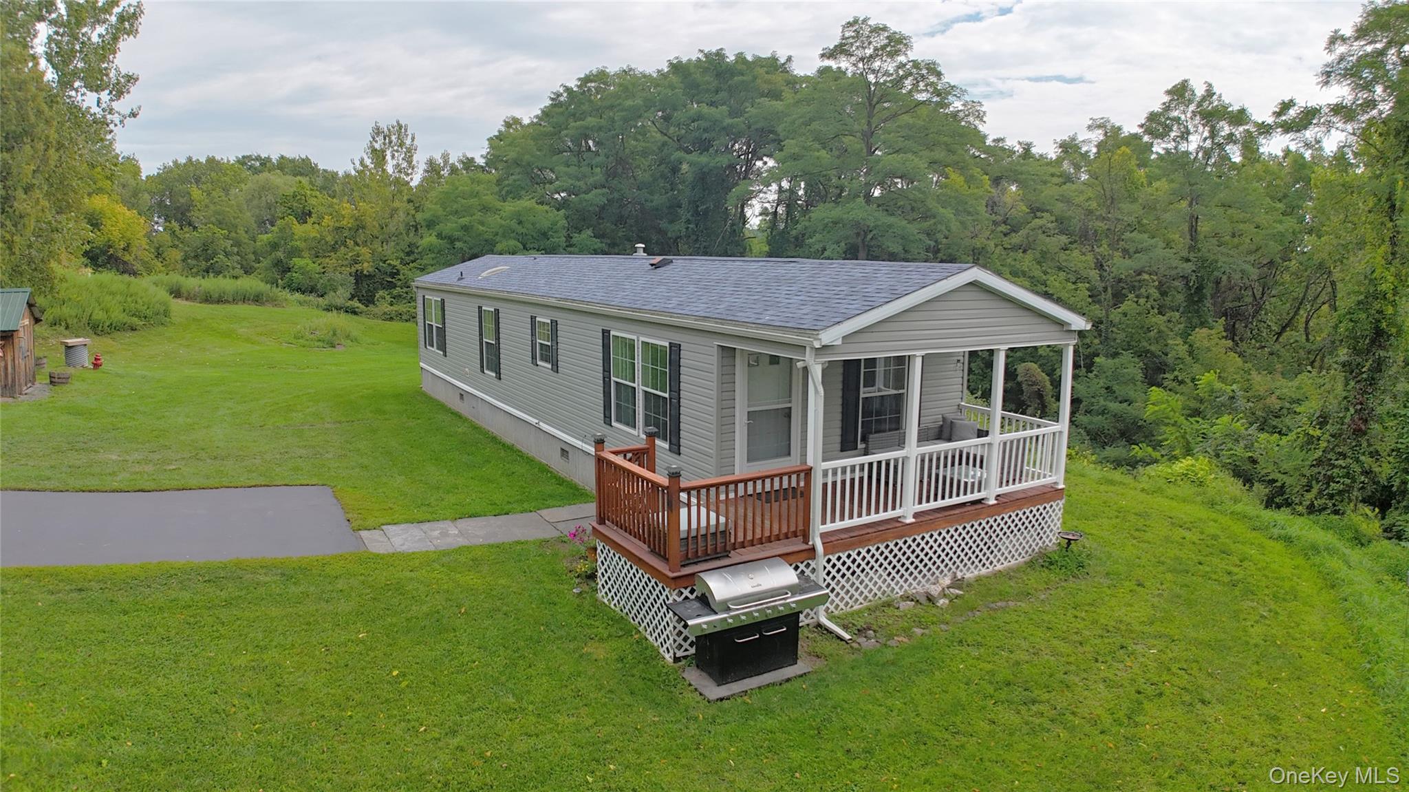 200 Willow Street – For Sale photo 13