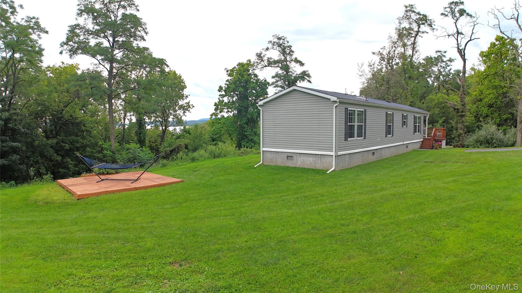 200 Willow Street – For Sale photo 15