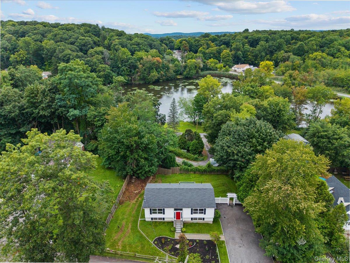 27 Dunwoodie Road – For Sale