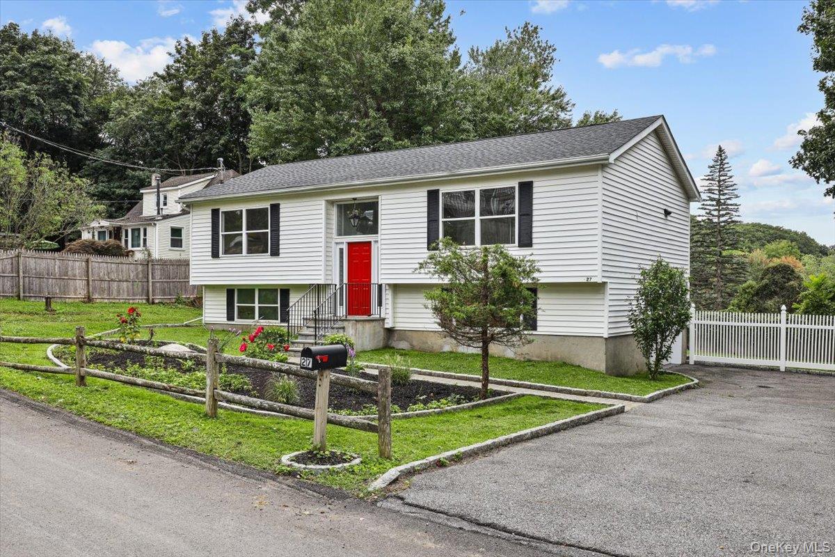 27 Dunwoodie Road – For Sale photo 3