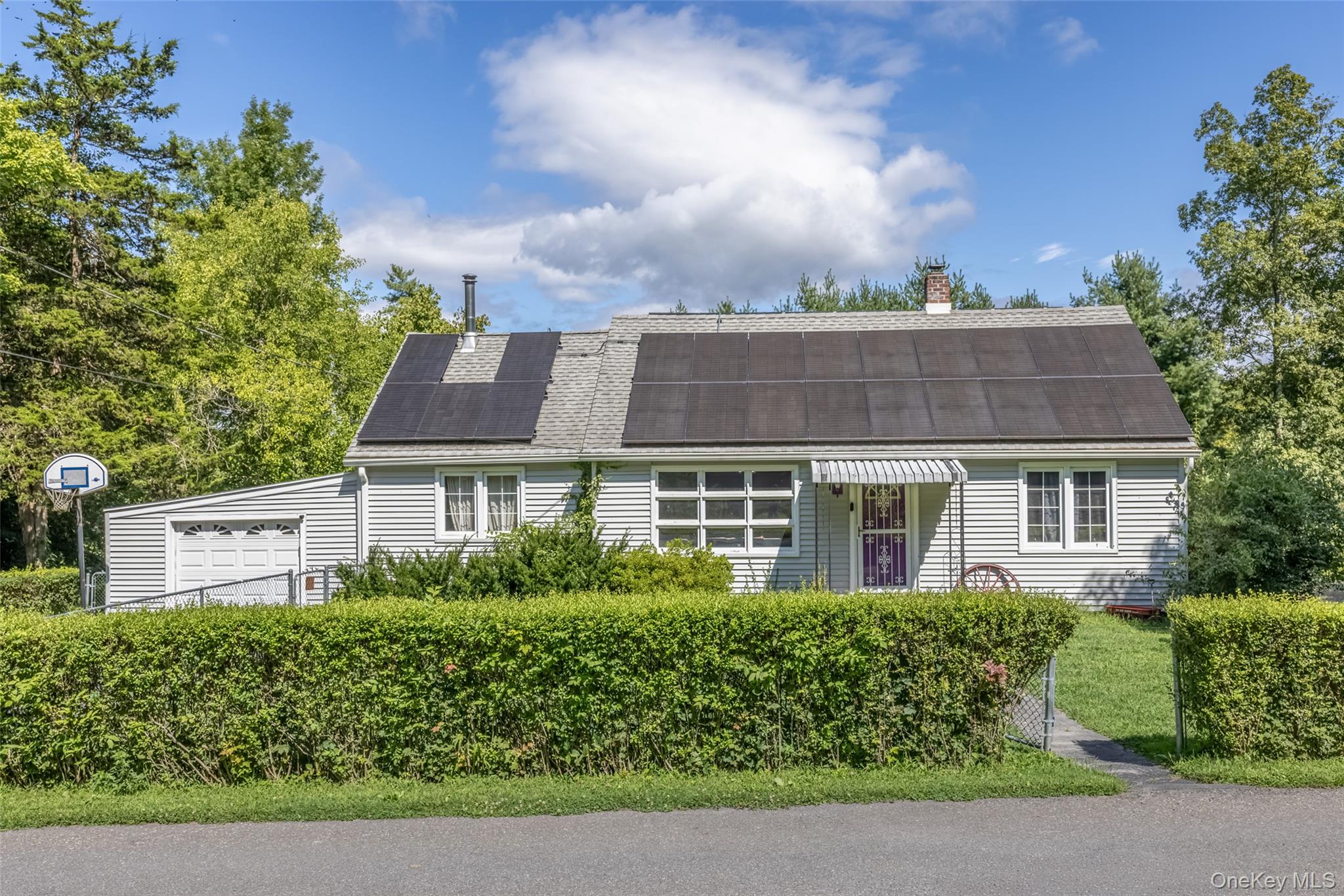 27 Old Mill Road – For Sale photo 8