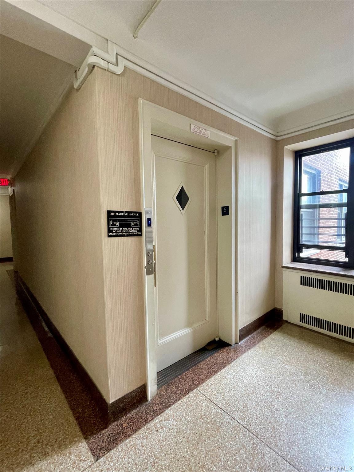 210 Martine Avenue, Unit 5D photo 8