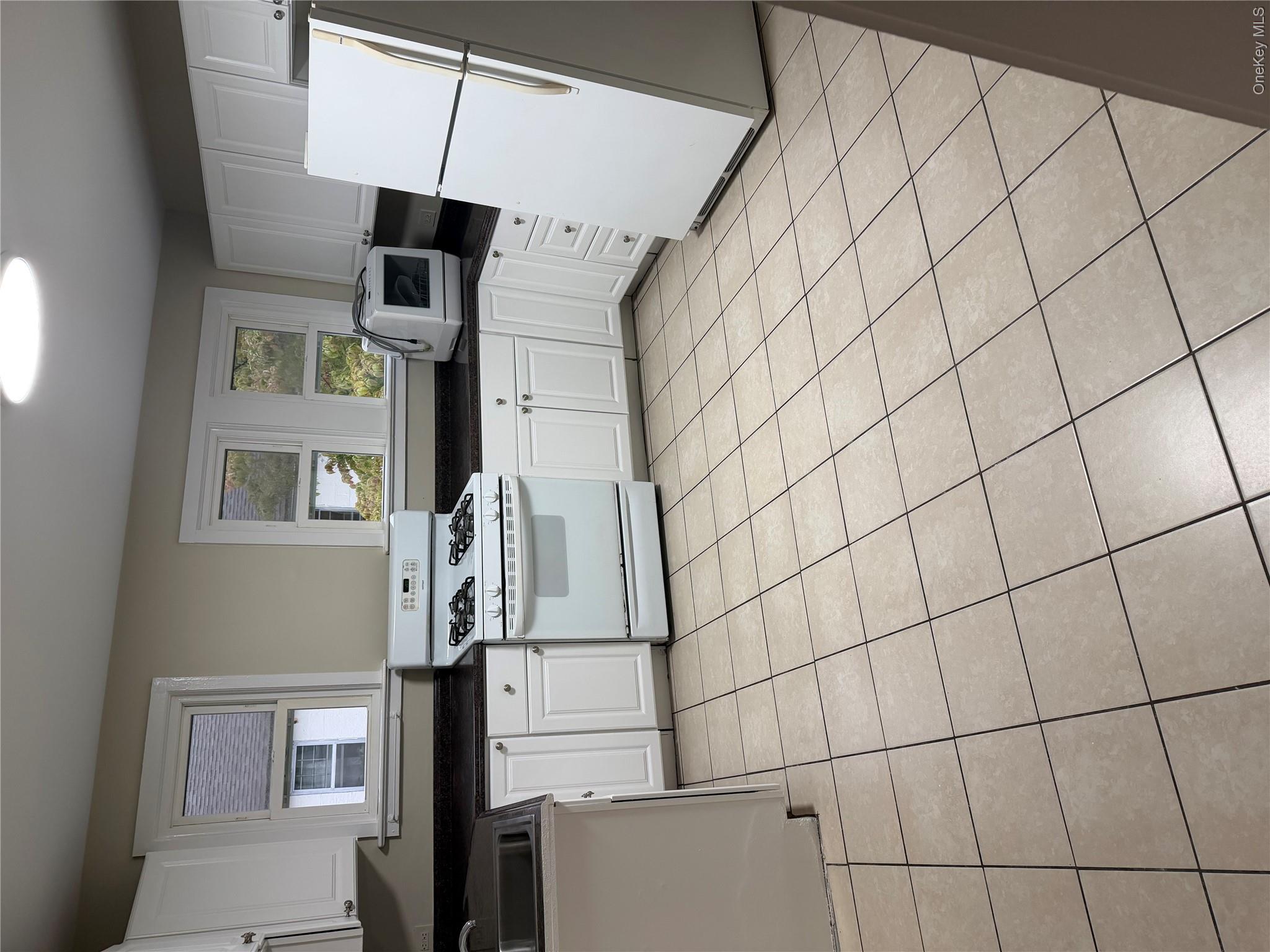 70 Westchester Avenue – For Rent photo 5
