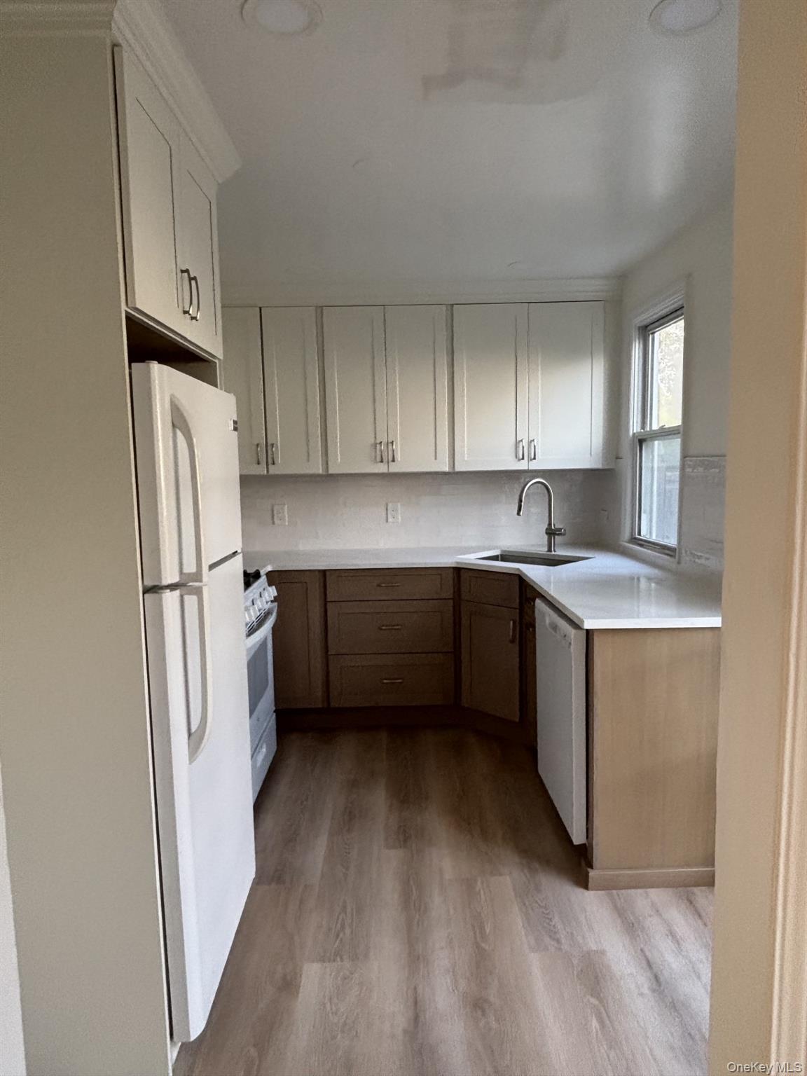 14 Lee Court, Unit 14 photo 4