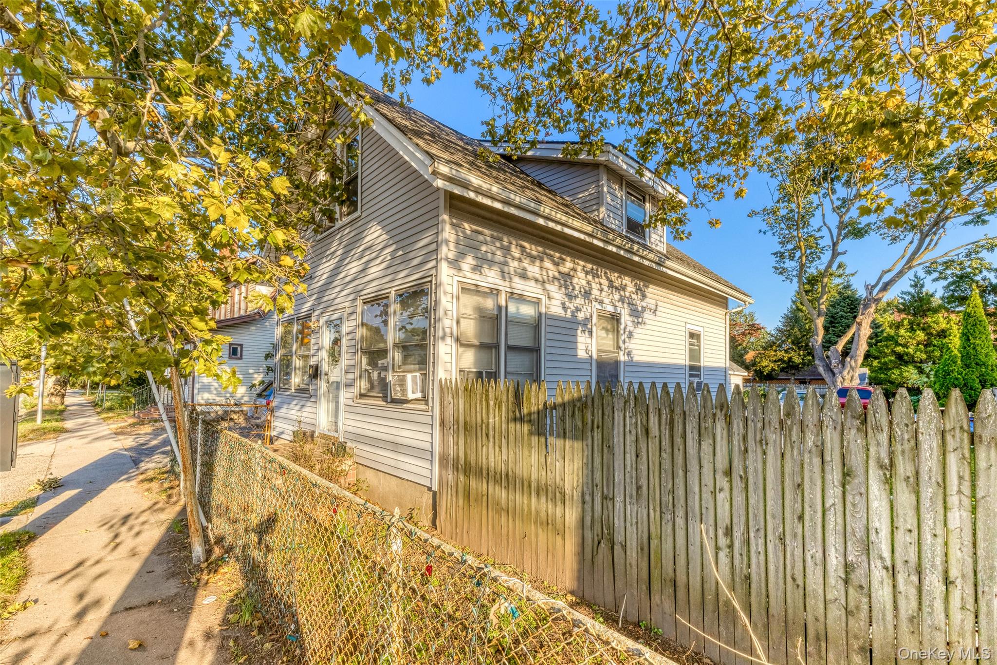 153 Woodbury Road – For Sale photo 25