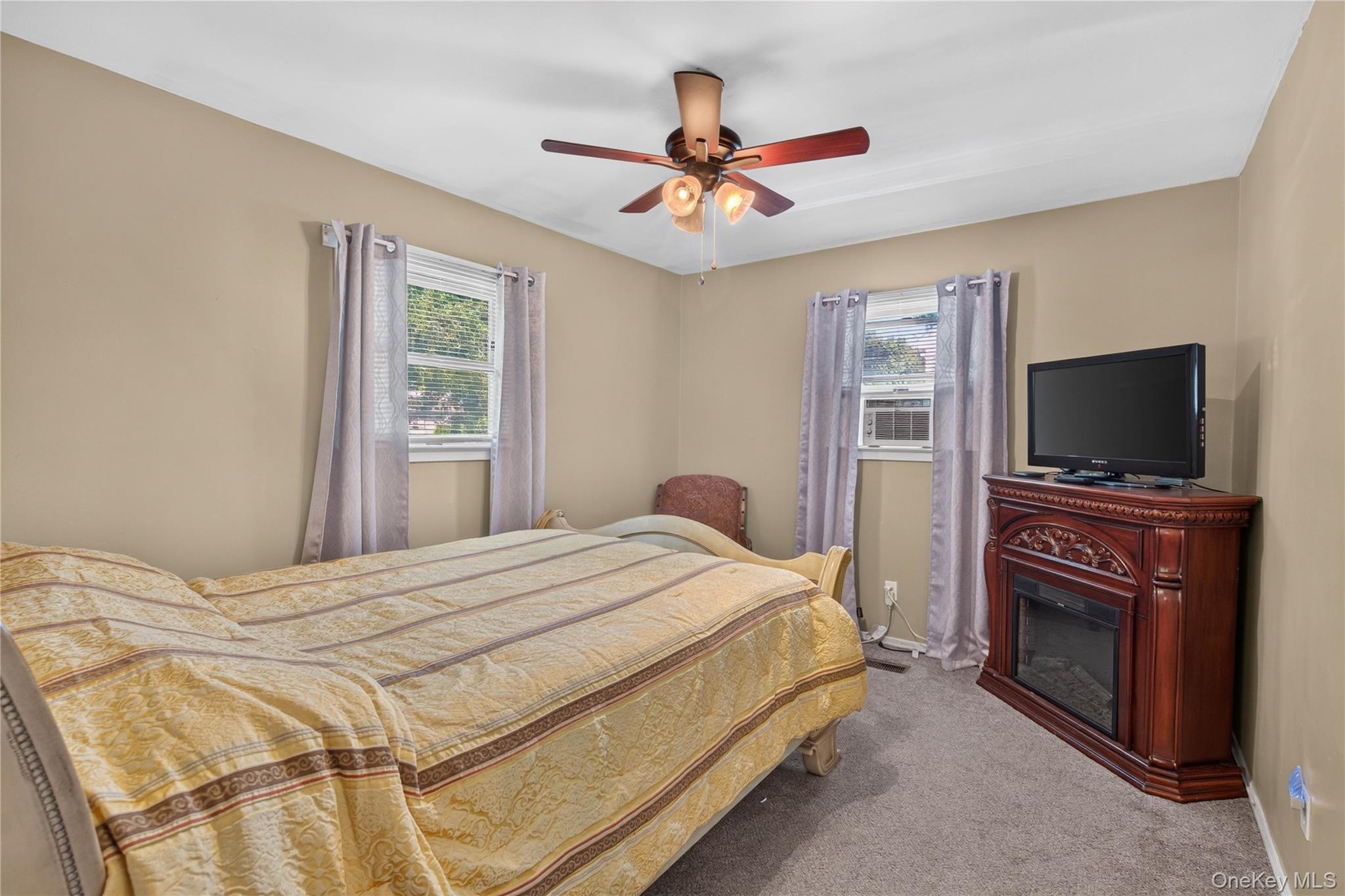 38 Elk Road – For Sale photo 17