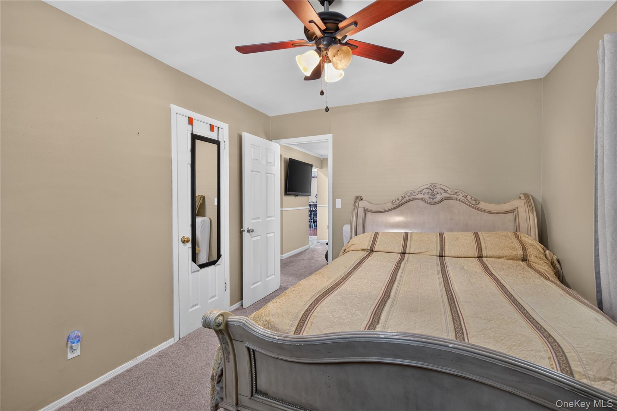 38 Elk Road – For Sale photo 18