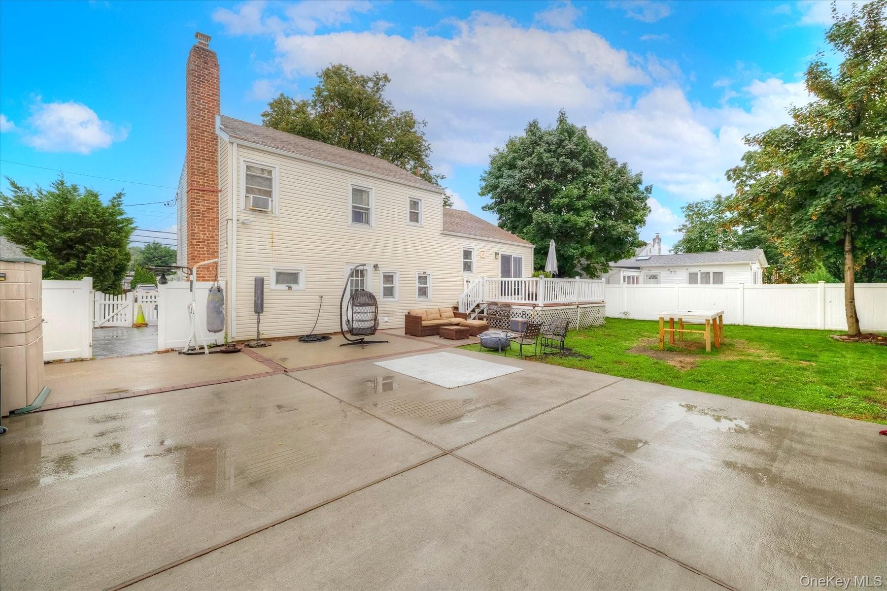 3352 4th Street – For Sale photo 26
