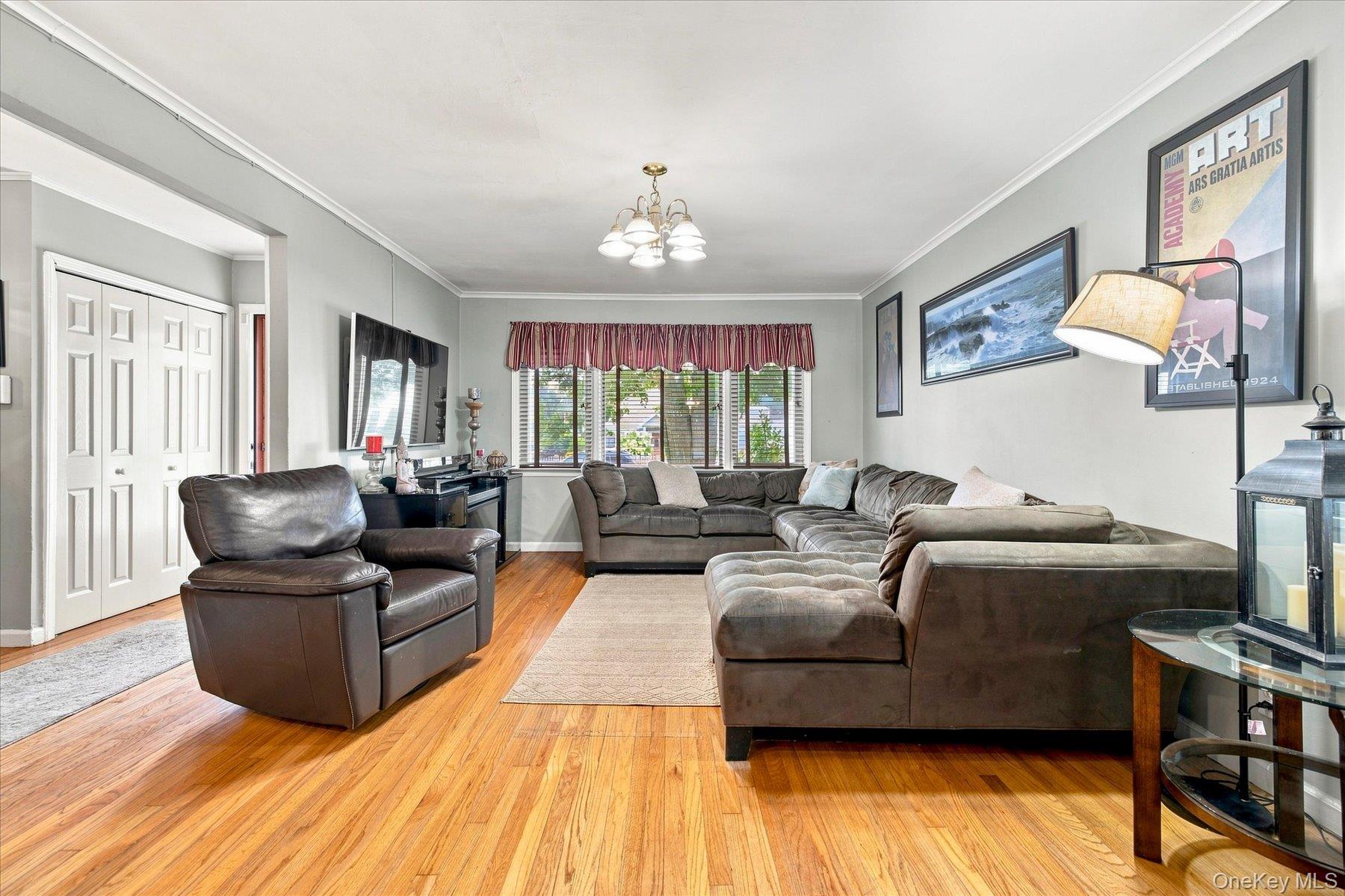 3352 4th Street – For Sale photo 10