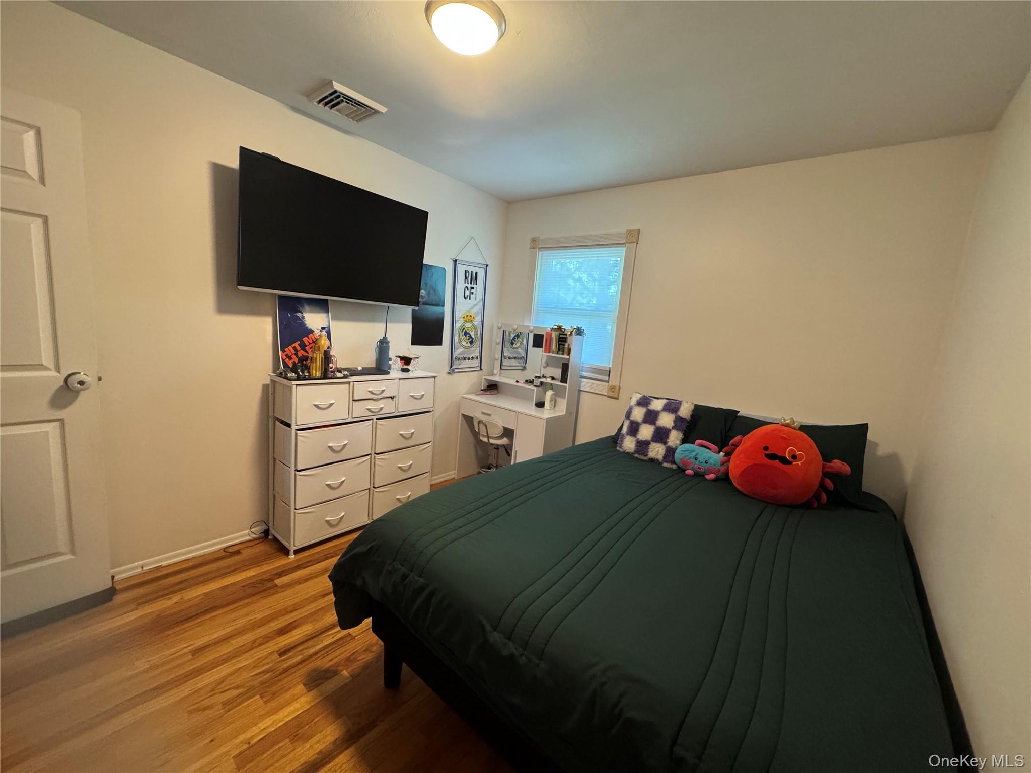 6 Raphael Street – For Rent photo 20
