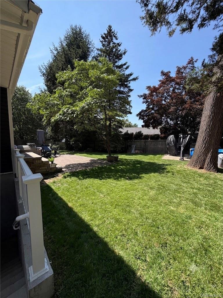 6 Raphael Street – For Rent photo 5