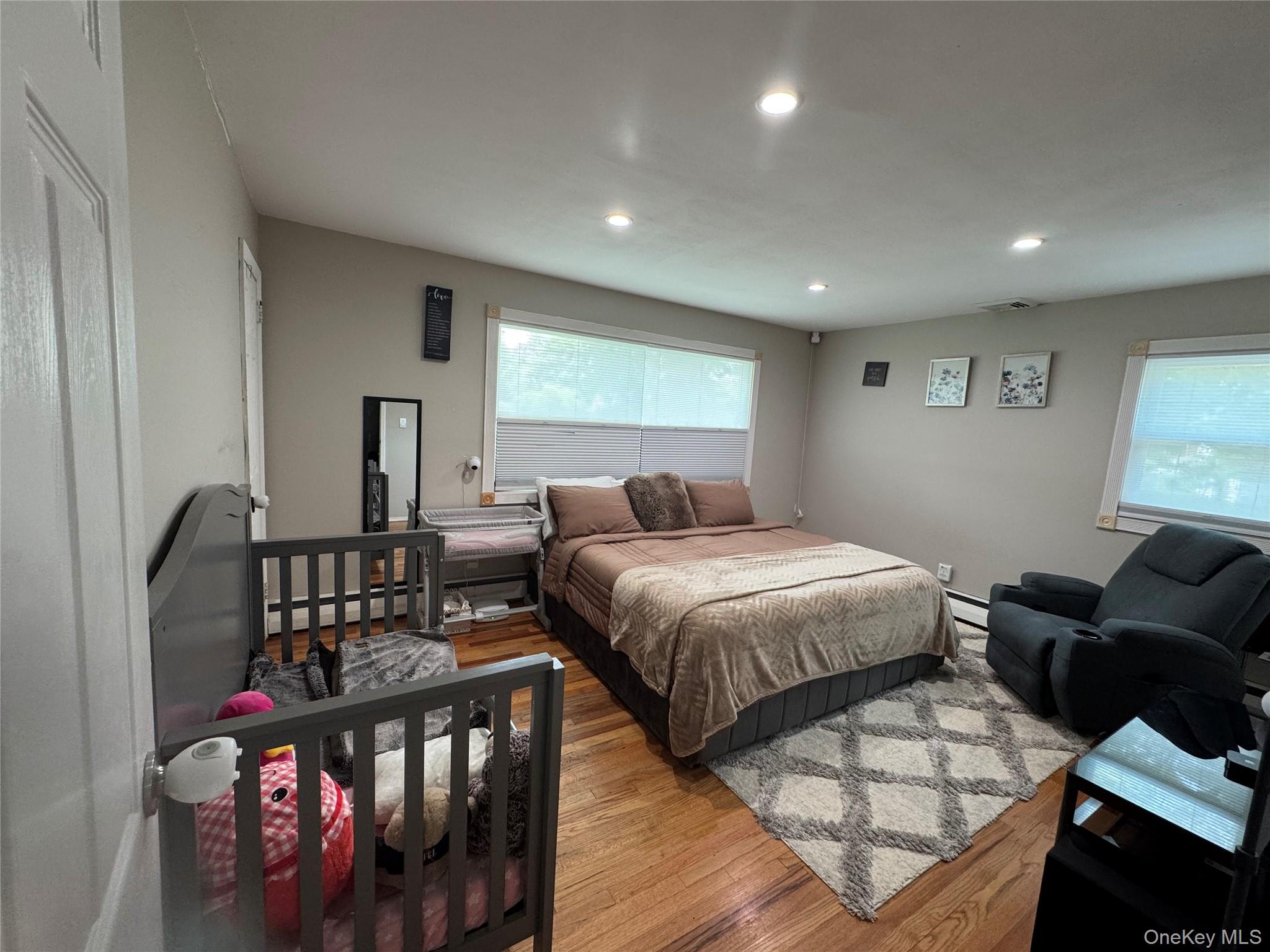 6 Raphael Street – For Rent photo 15