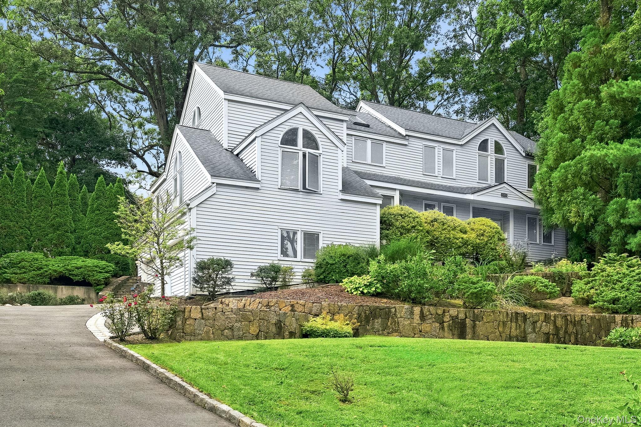 35 Highridge Road – For Sale photo 4