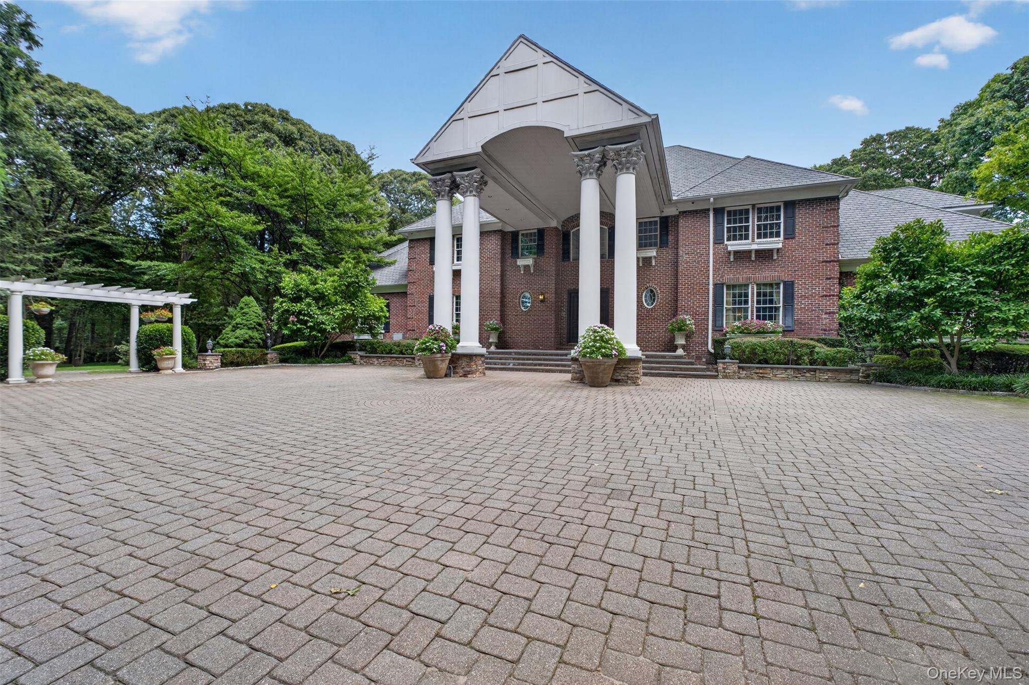 11 Danton Lane N – For Sale photo 49
