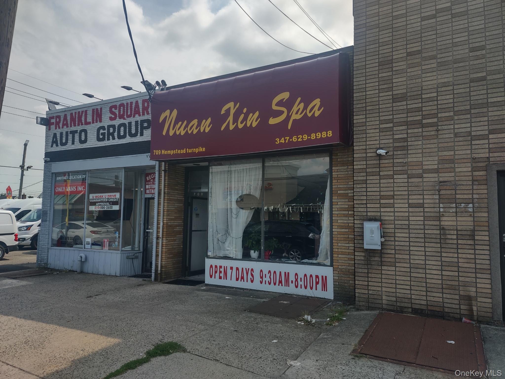 709 Hempstead Turnpike, Unit 707