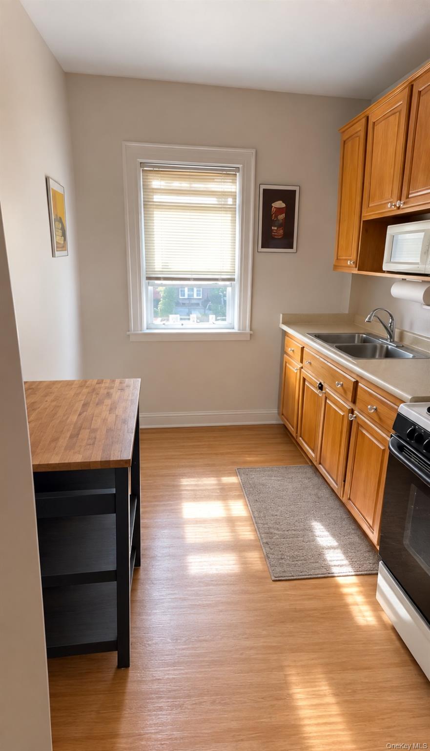 54-55 65th Place – For Sale photo 13
