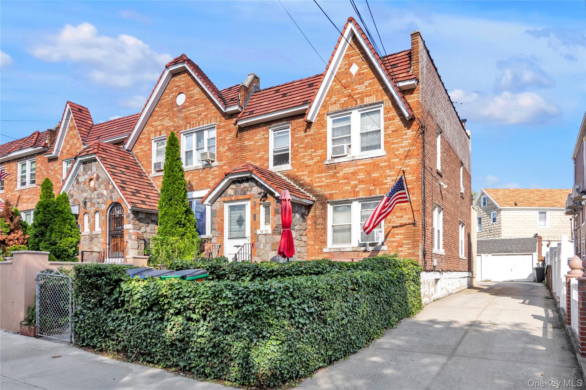 54-55 65th Place – For Sale photo 19