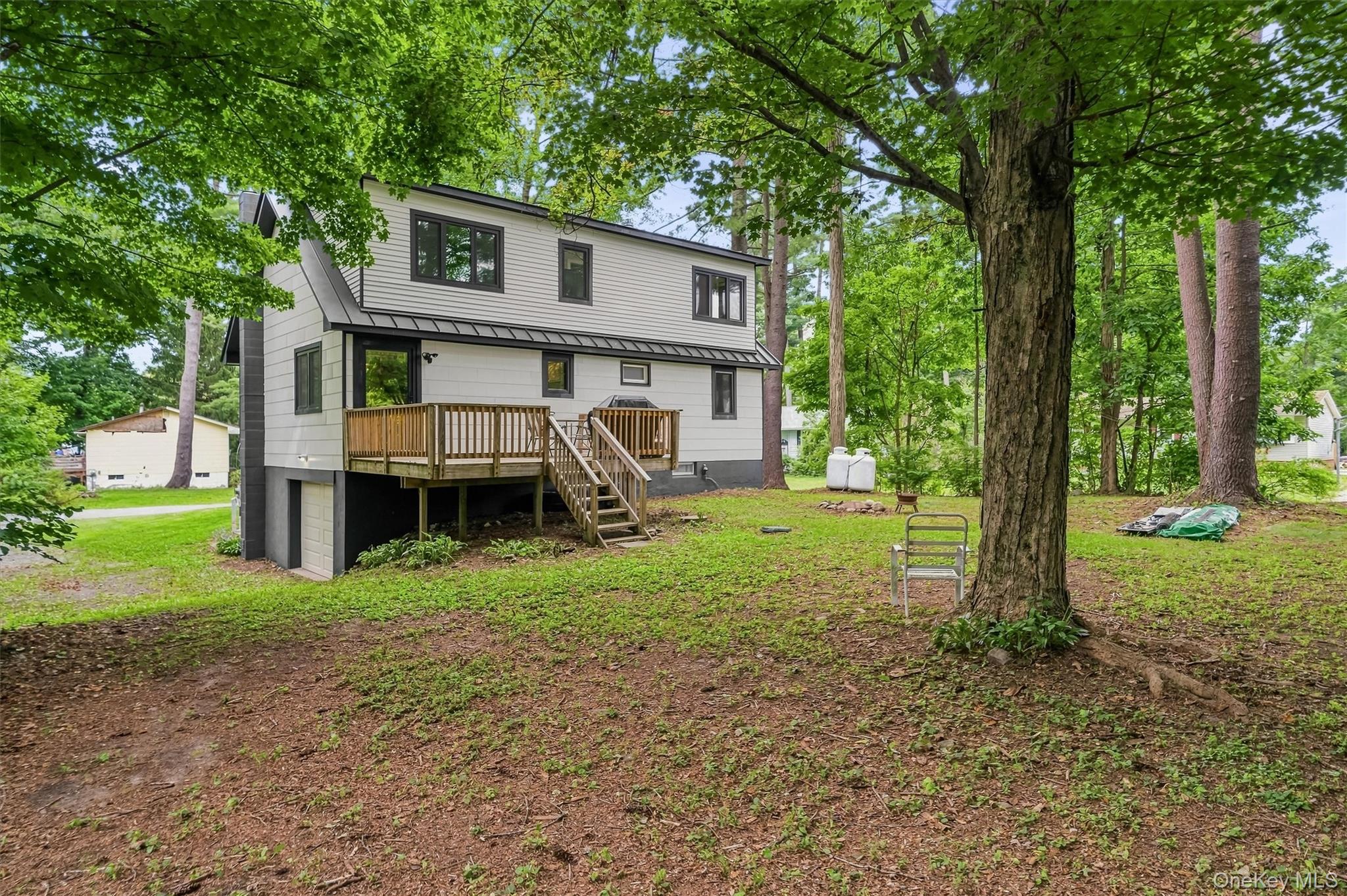 44 David Lane – For Sale photo 36