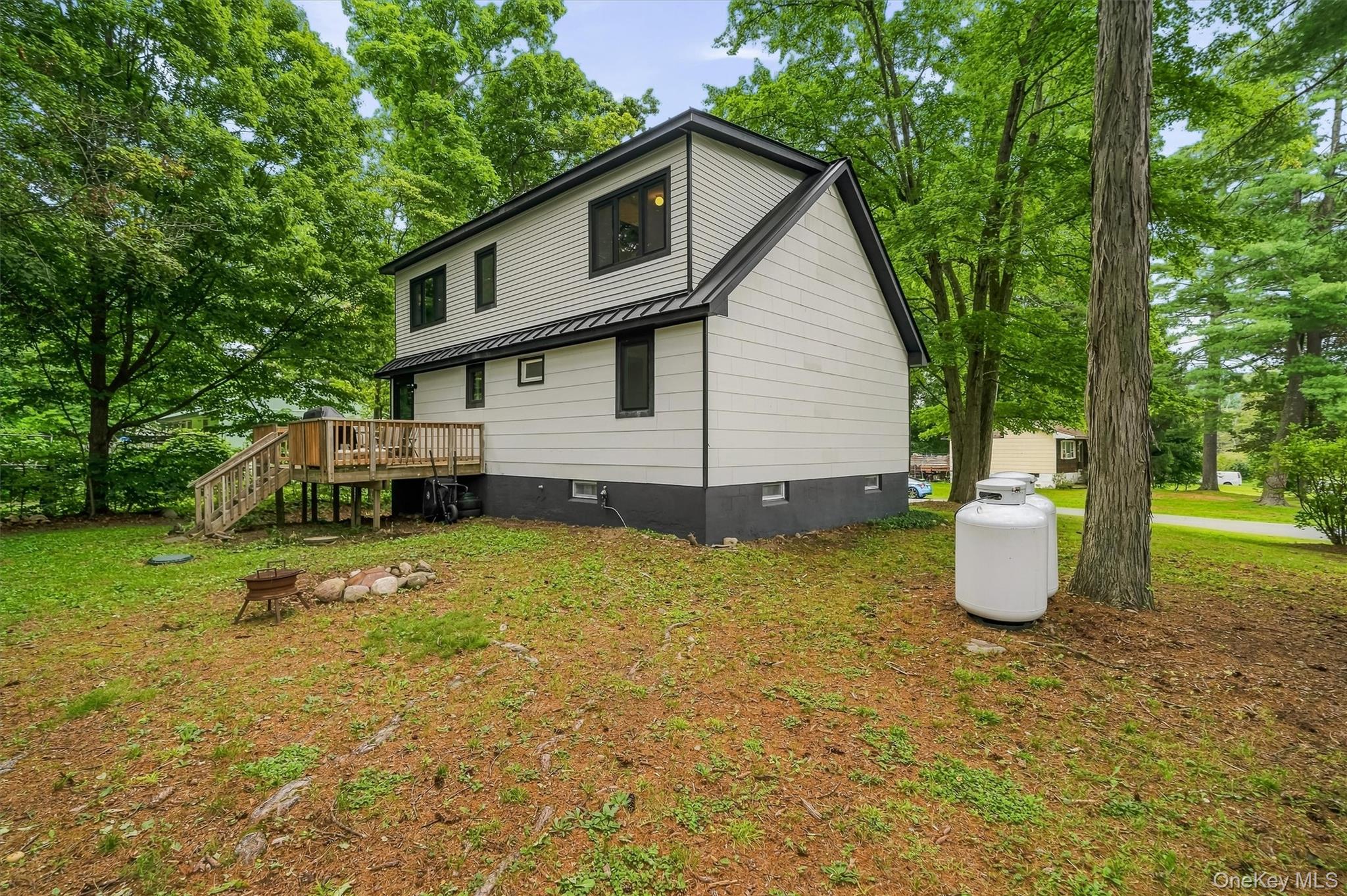 44 David Lane – For Sale photo 34