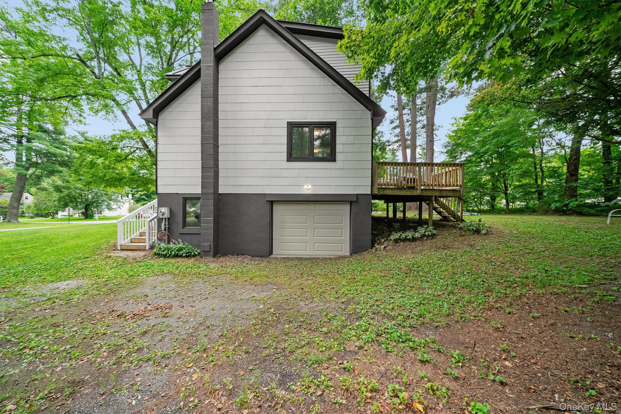 44 David Lane – For Sale photo 35
