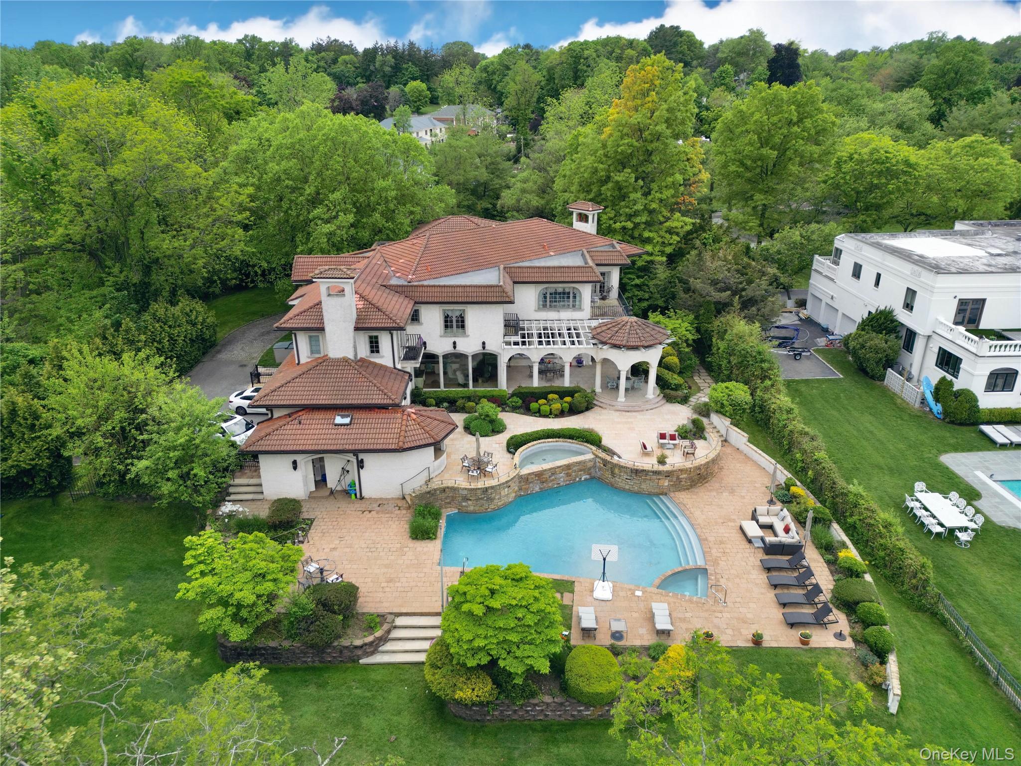17 Split Rock Drive – For Sale