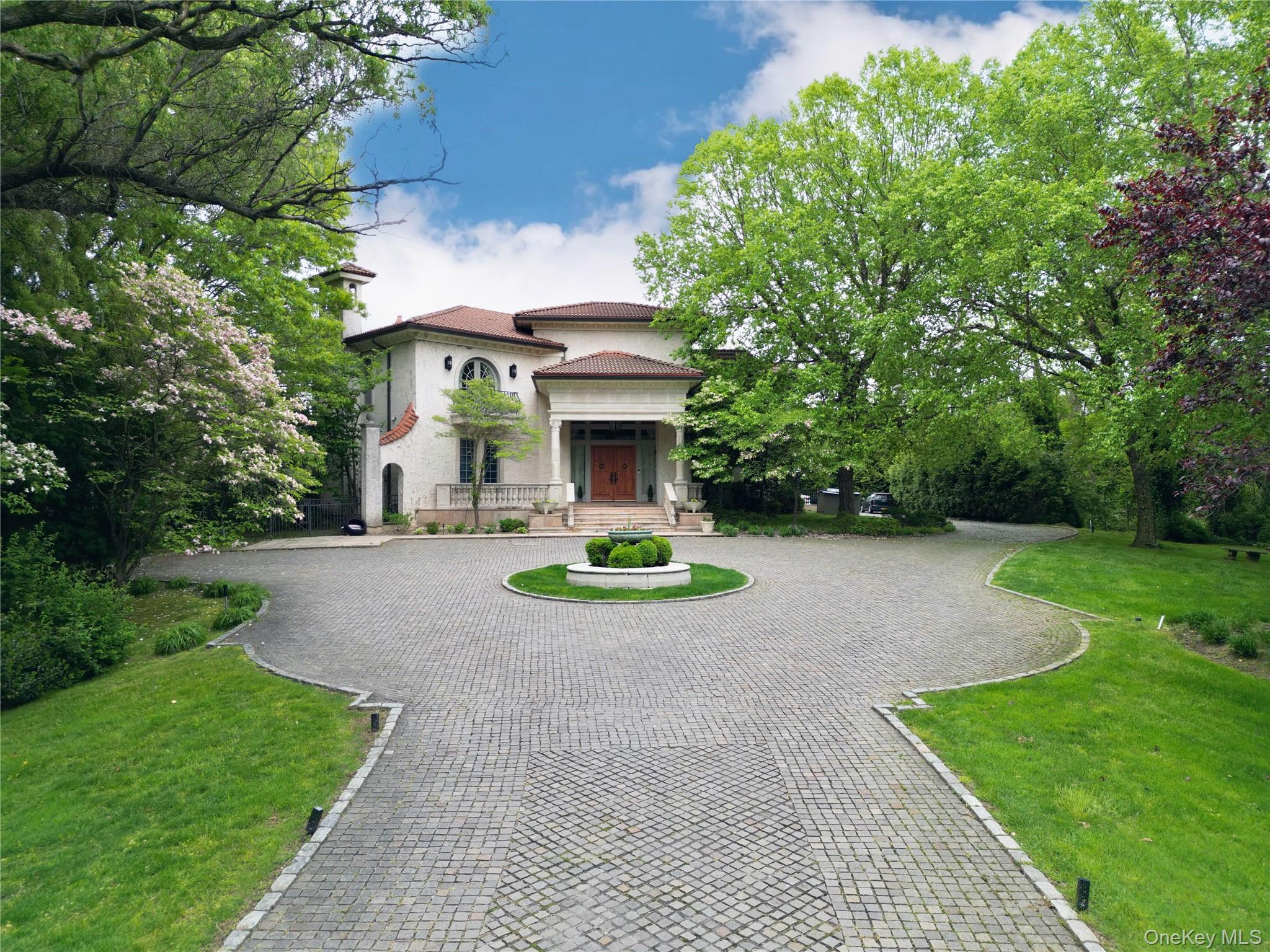 17 Split Rock Drive – For Sale photo 2