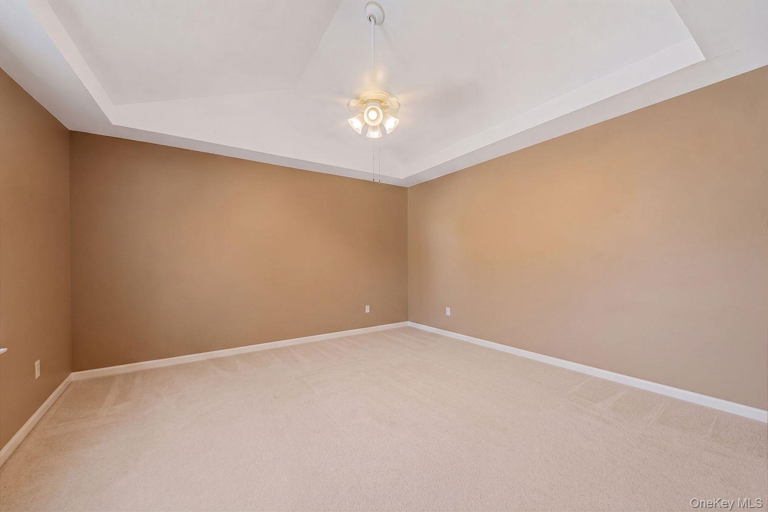 8 Halewood Drive – For Sale photo 12