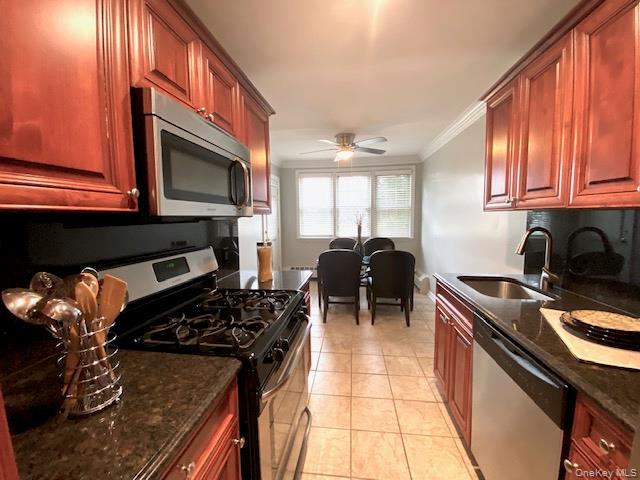 69 Prospect Avenue, Unit 11P photo 2