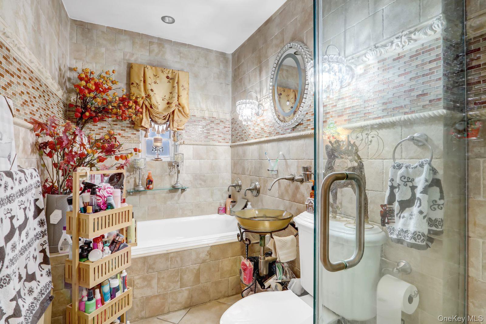 60-23 77th Place – For Sale photo 6