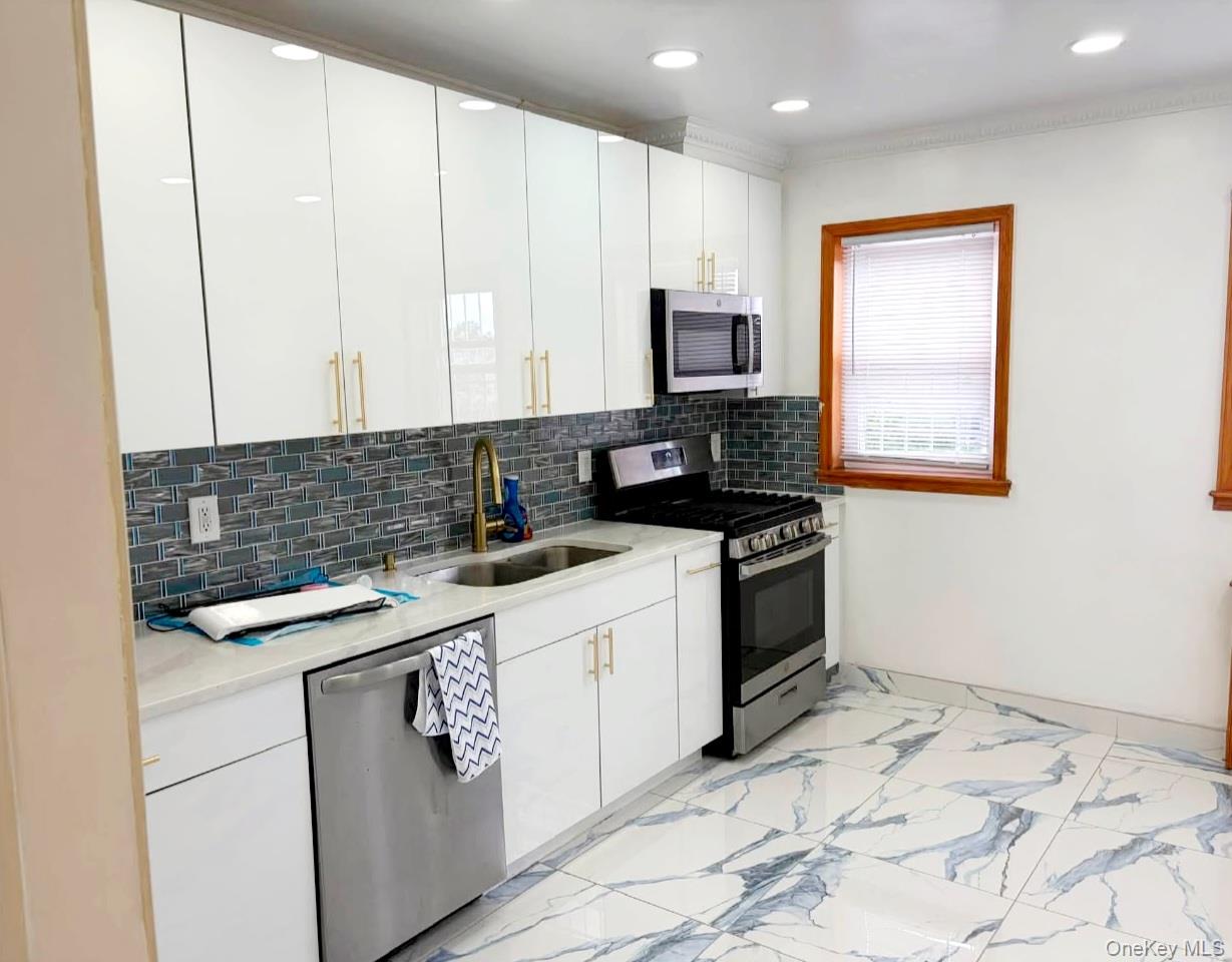 108-23 64th Avenue, Unit 2 photo 5