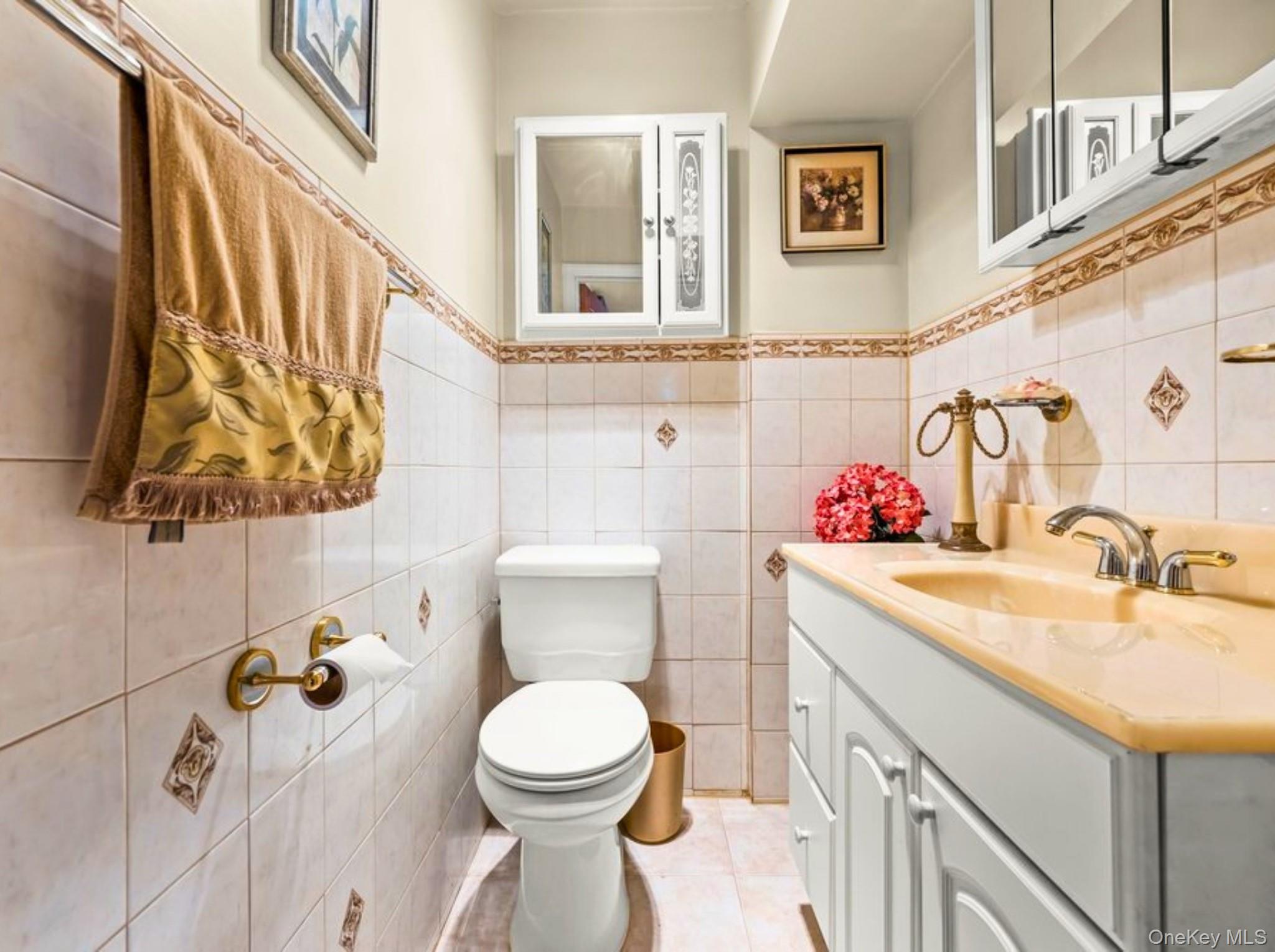 89-53 218th Place – For Sale photo 9