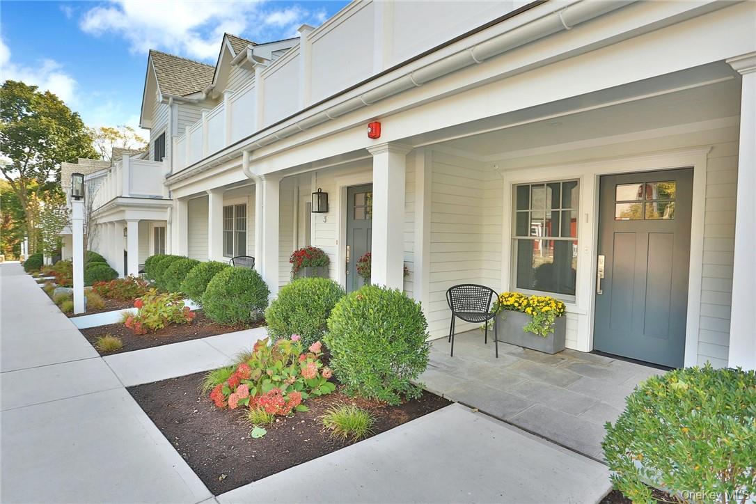 470 Main Street, Unit 11