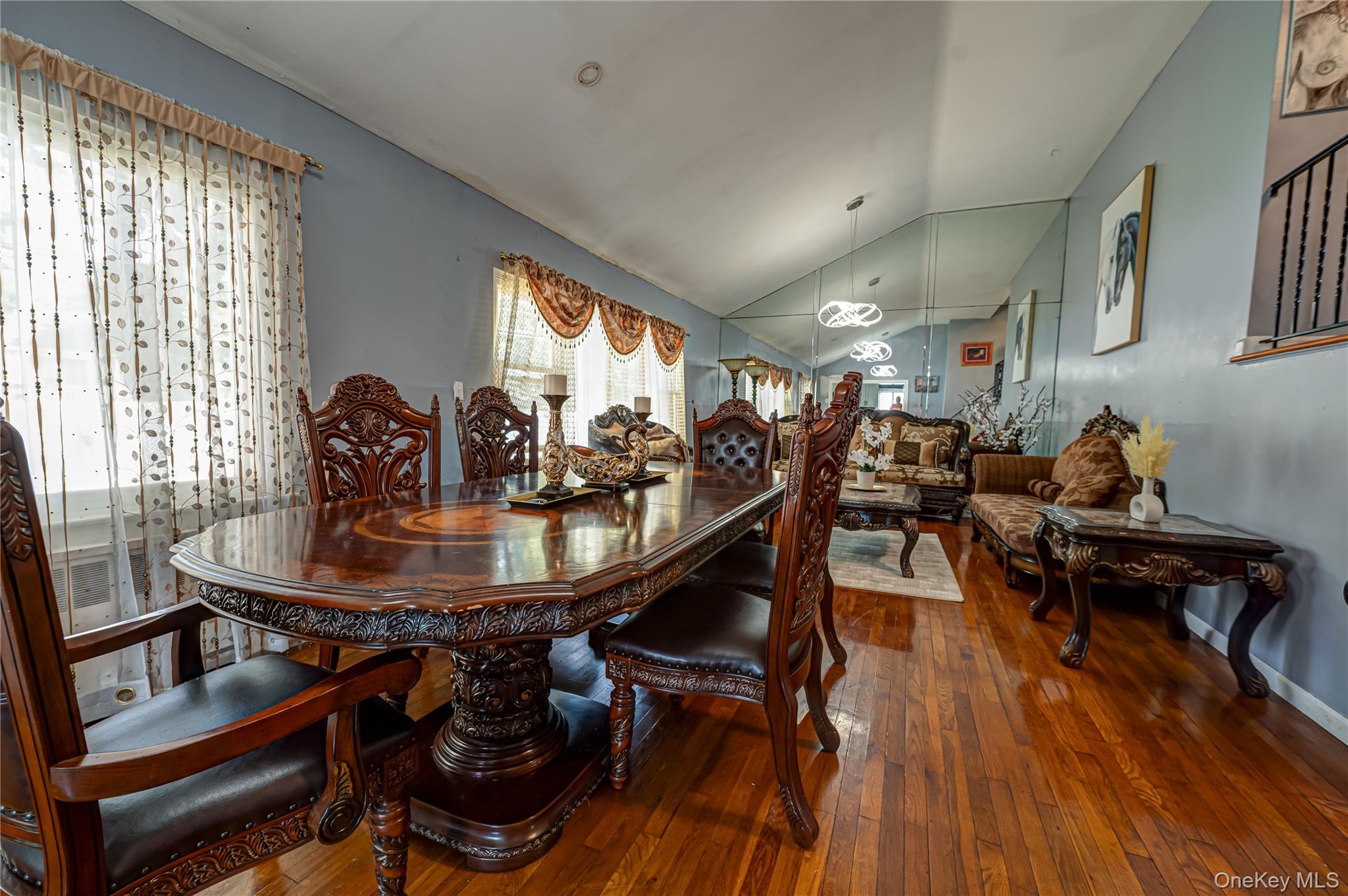 19 South Lane – For Sale photo 7