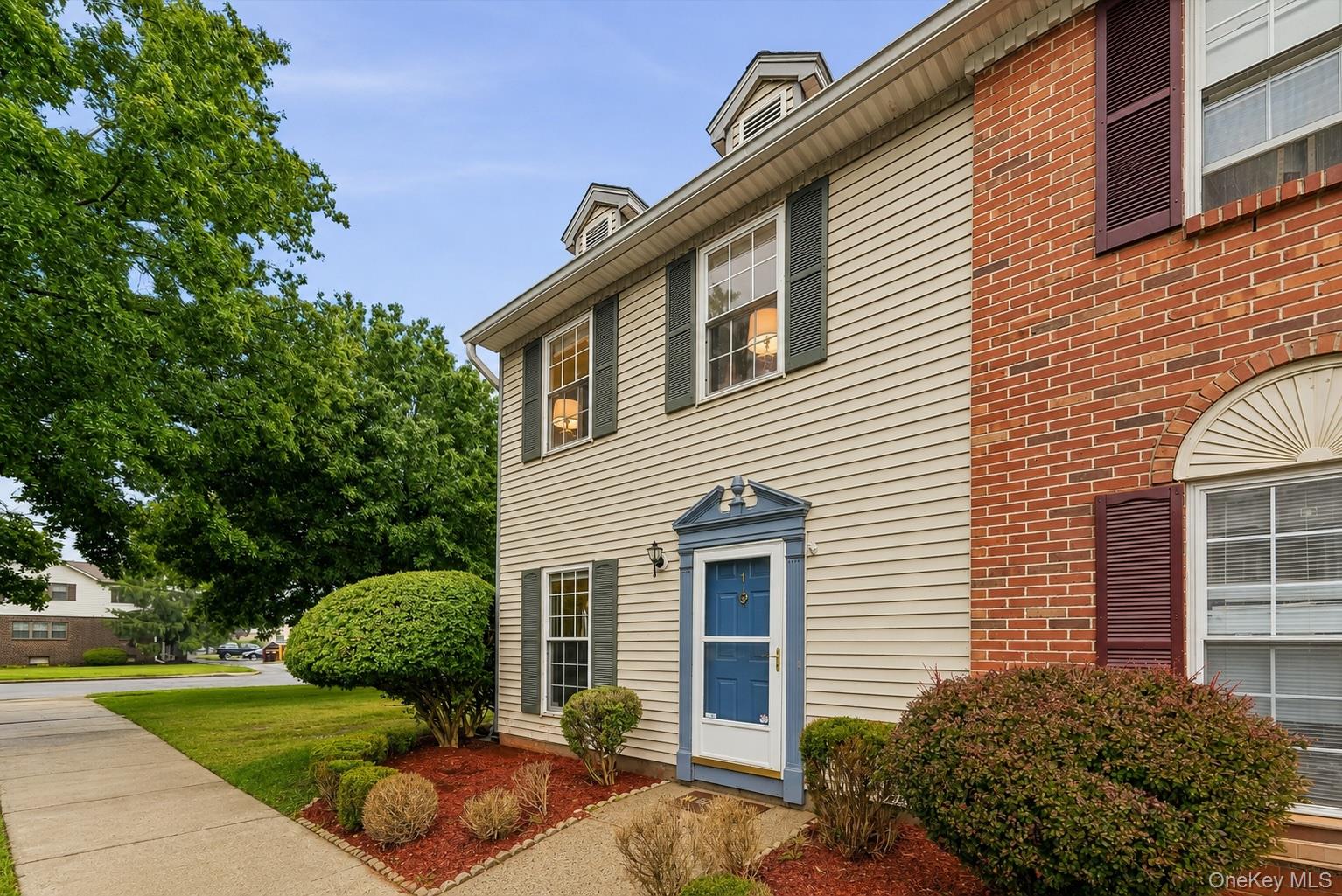 1 Goldsmith Court – For Sale photo 2
