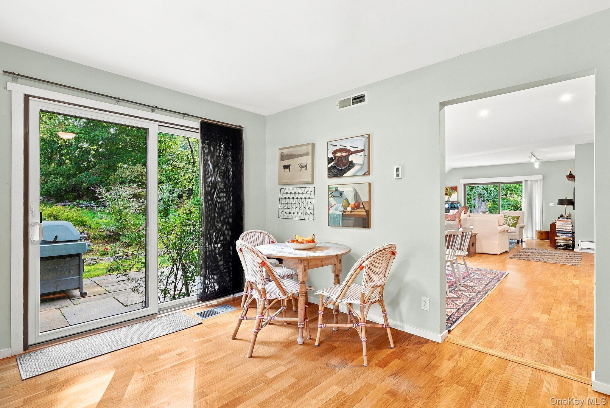 370 Heritage Hills, Unit A photo 14