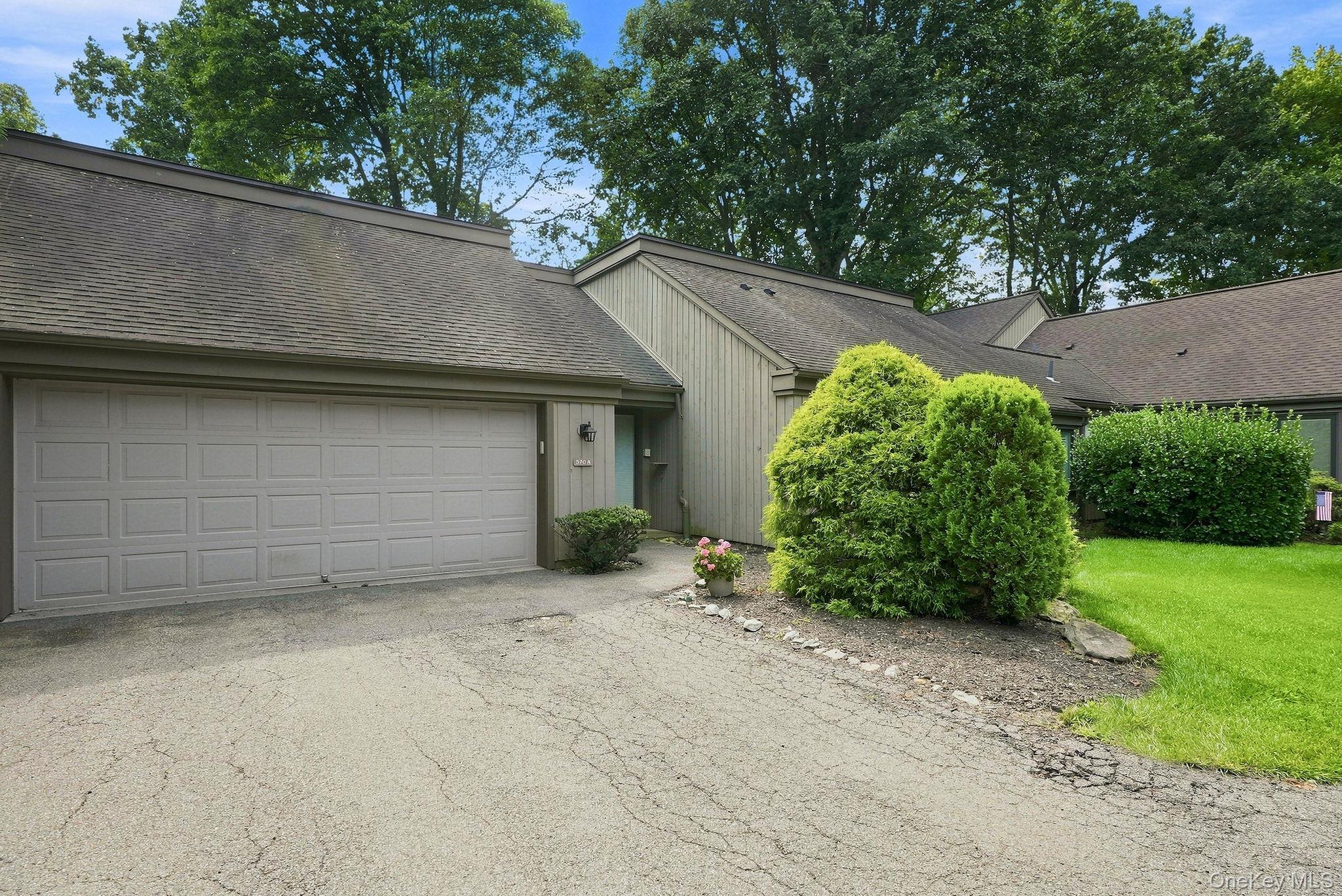 370 Heritage Hills, Unit A photo 31